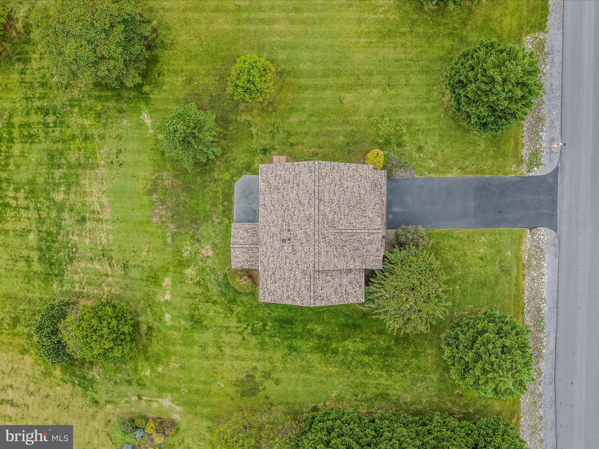 APPLE KNOLLS ESTATES - Residential