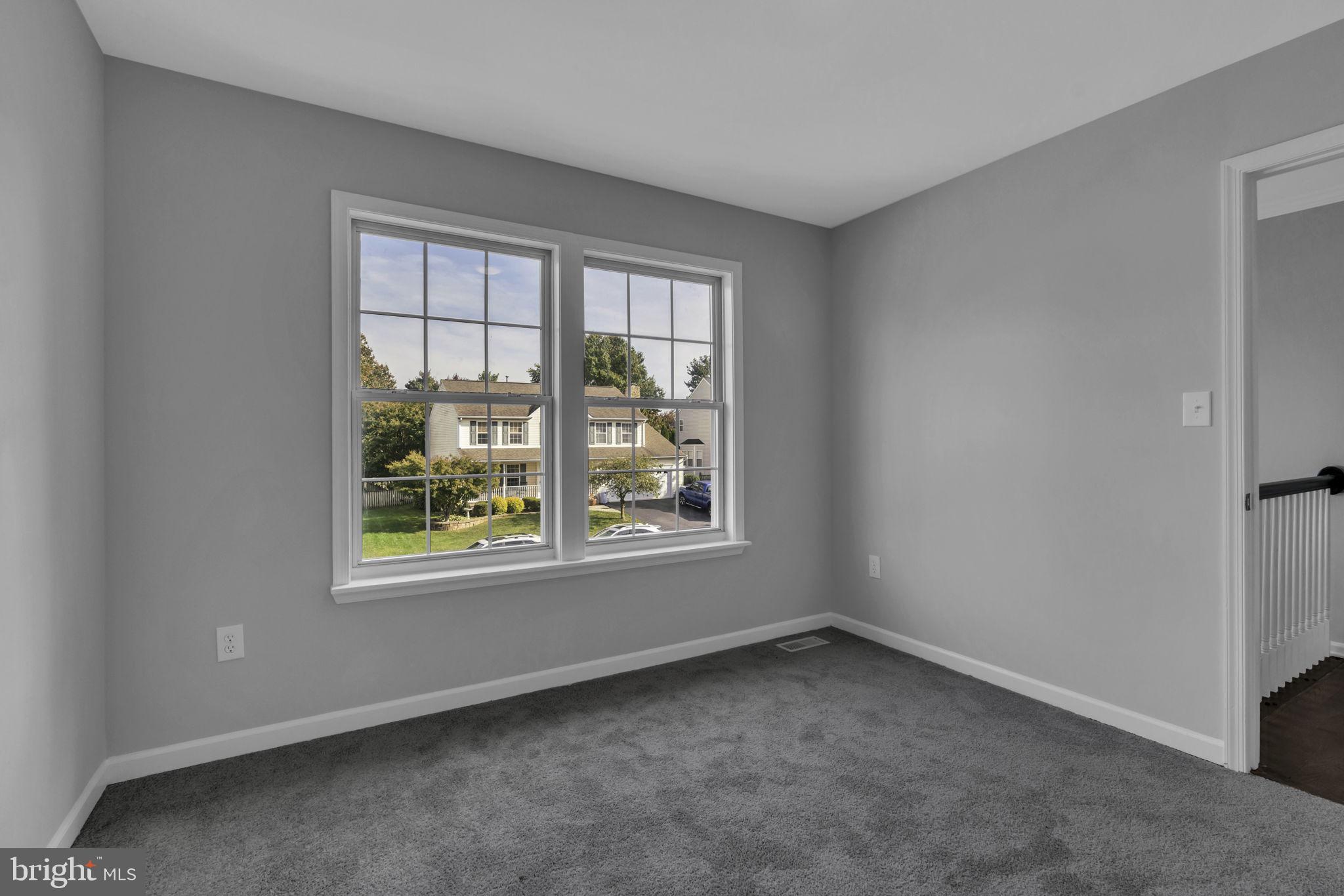 NORTH CROSSING - Residential