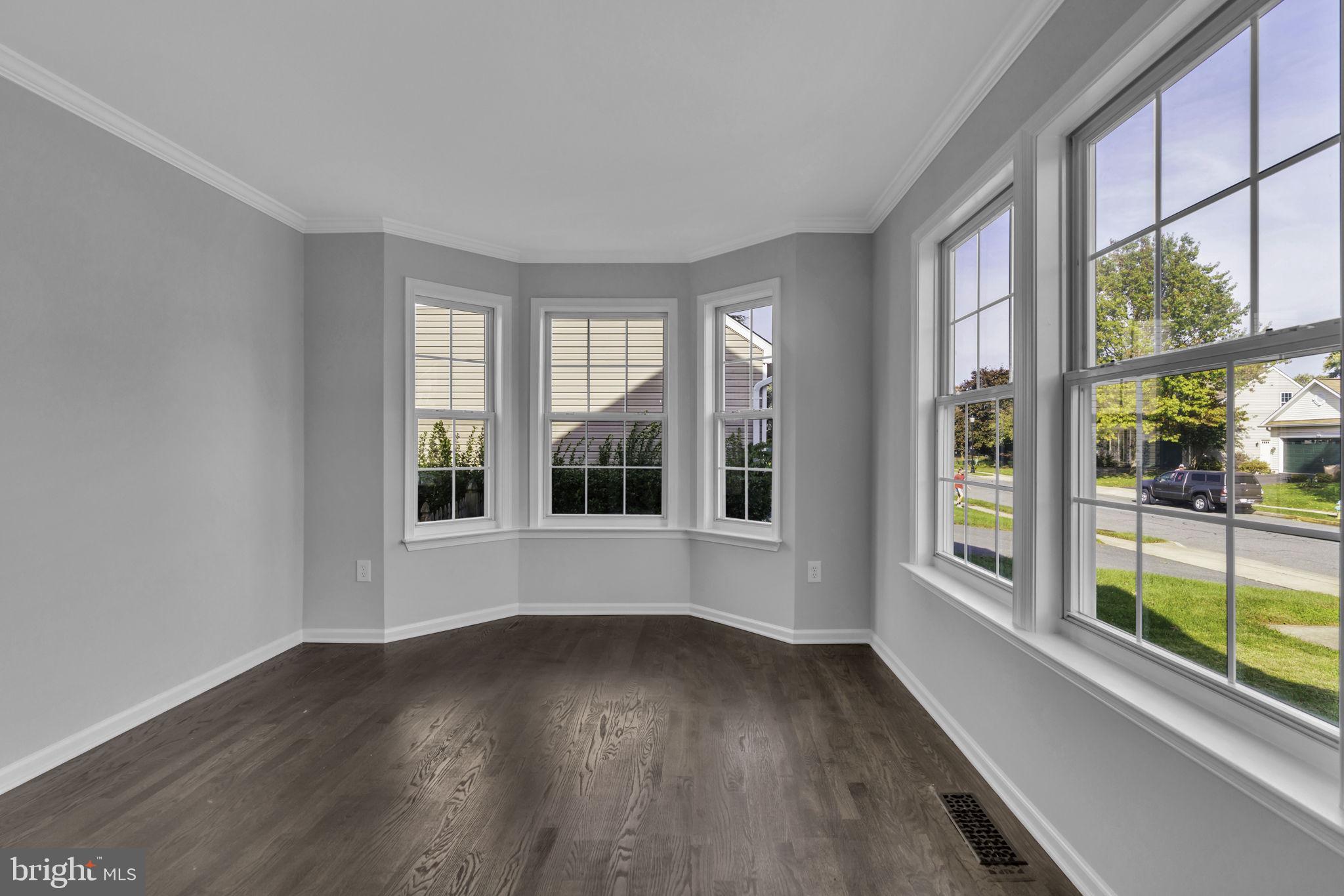 NORTH CROSSING - Residential