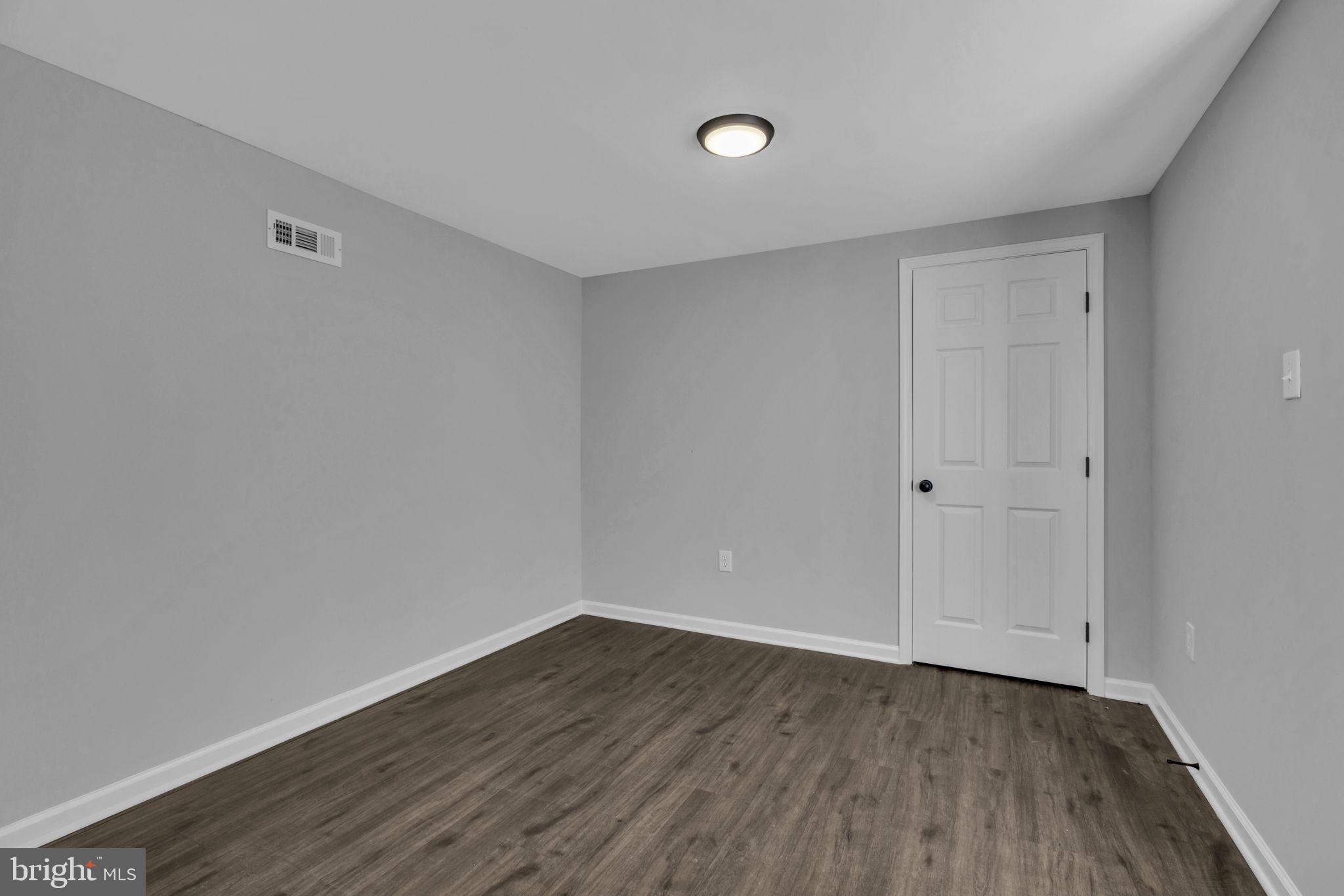 NORTH CROSSING - Residential