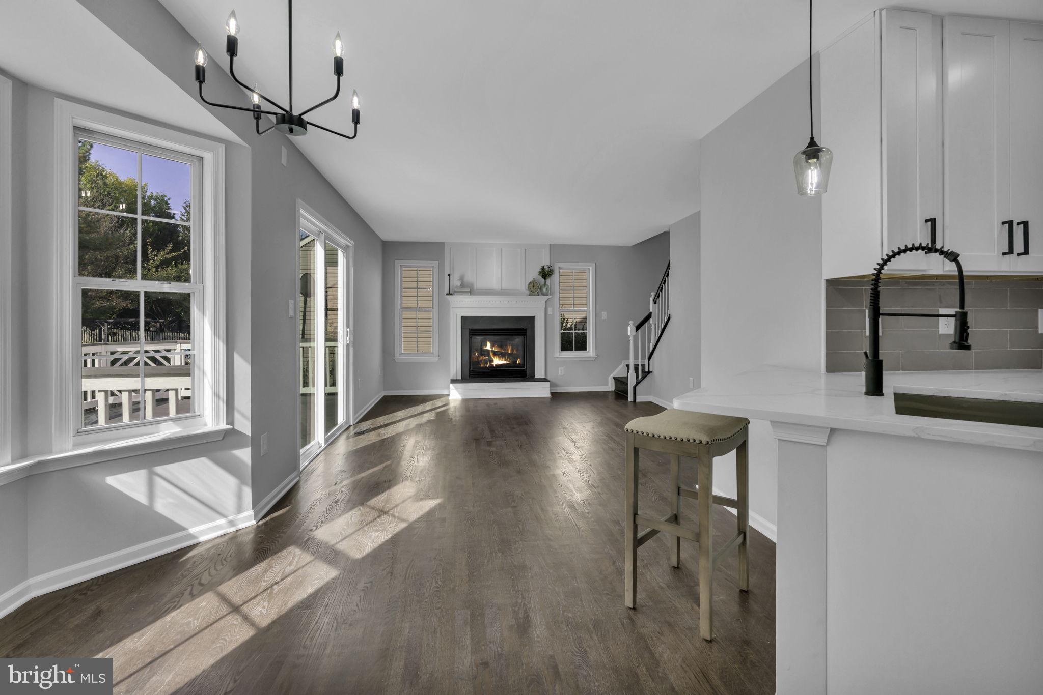 NORTH CROSSING - Residential