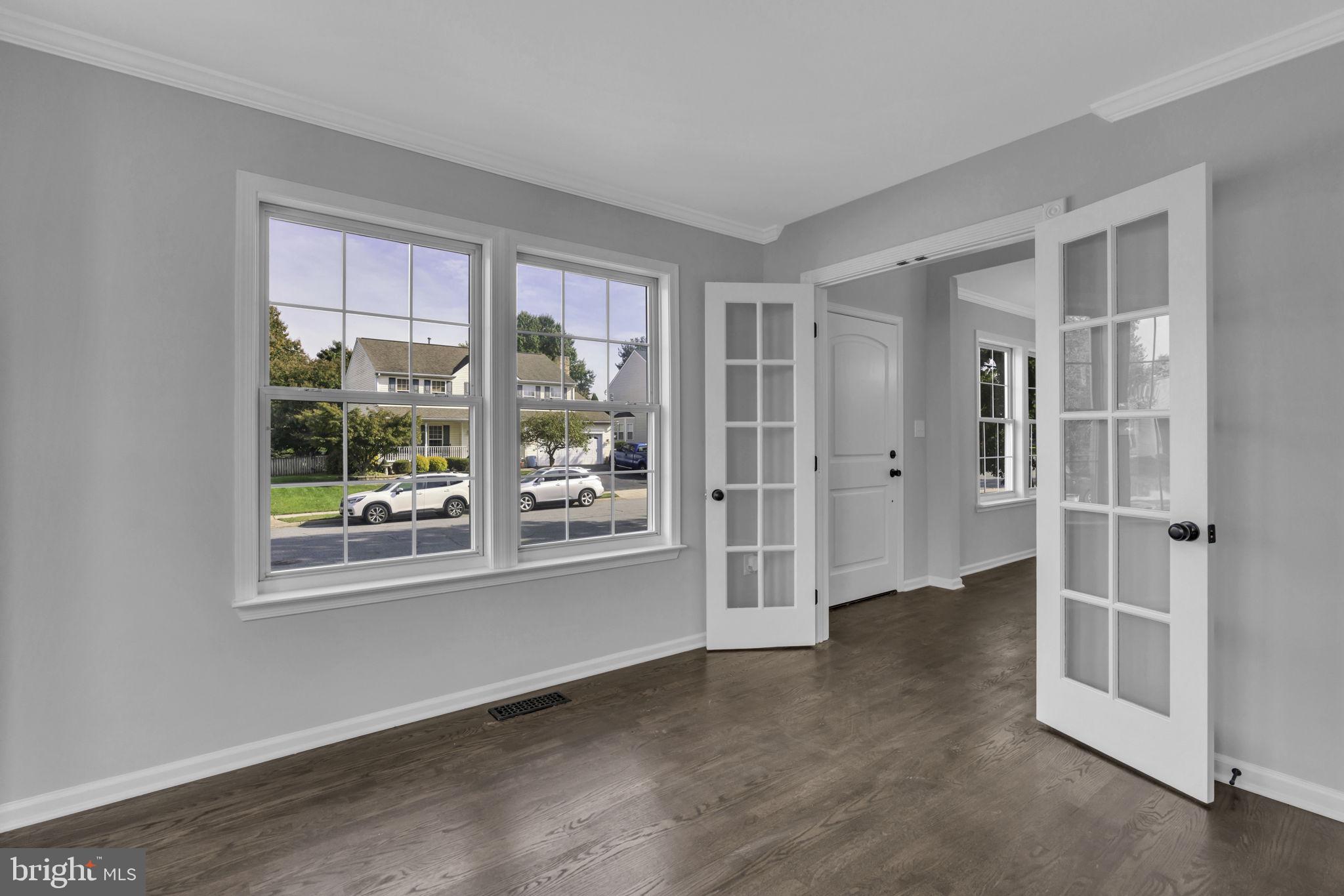 NORTH CROSSING - Residential