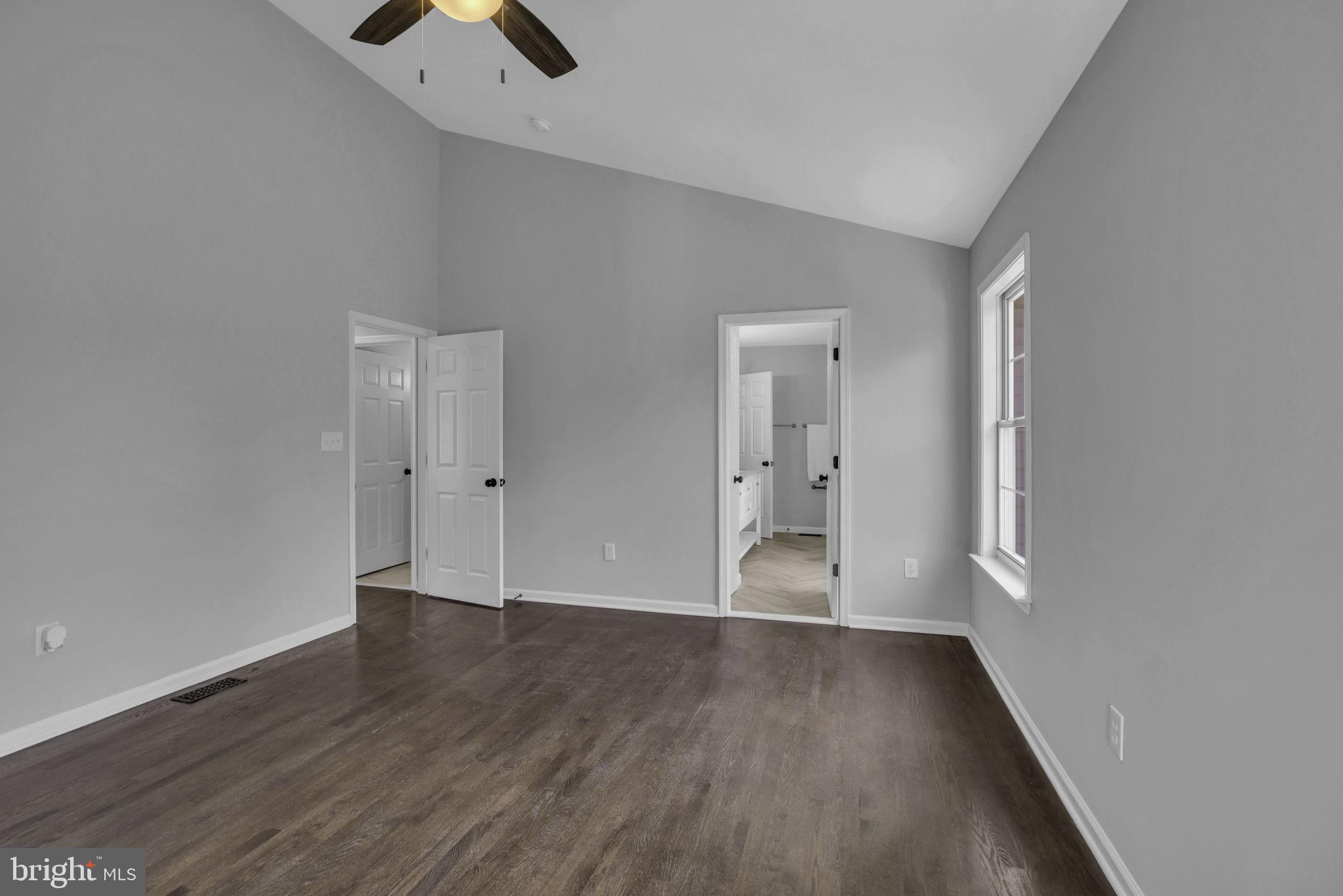 NORTH CROSSING - Residential