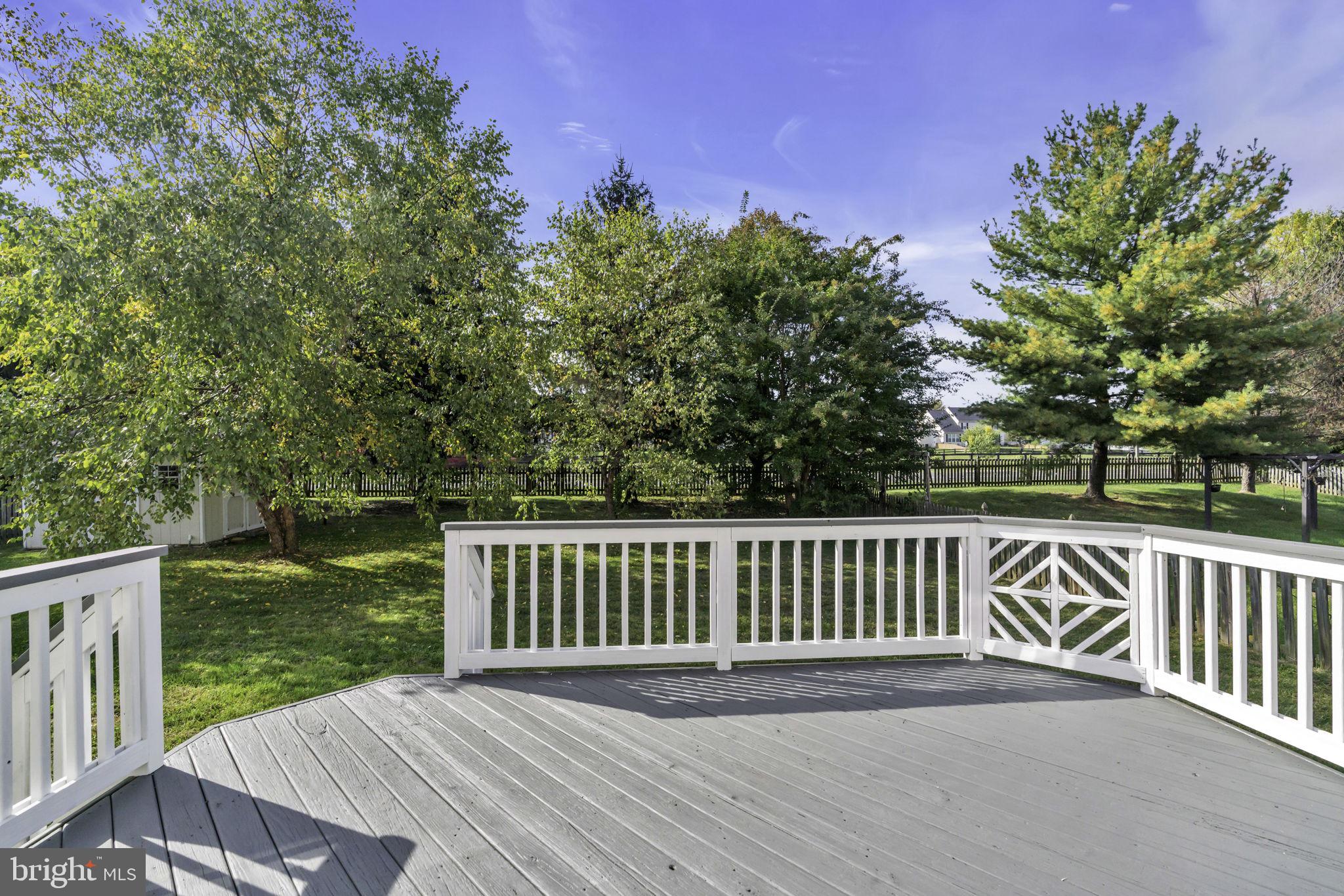 NORTH CROSSING - Residential