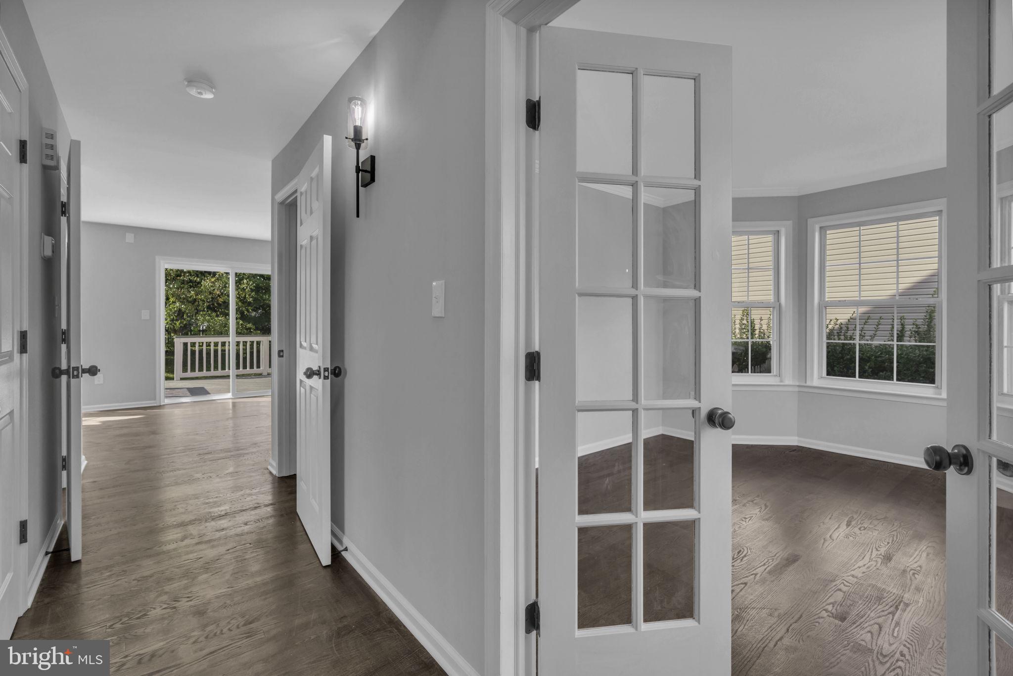 NORTH CROSSING - Residential