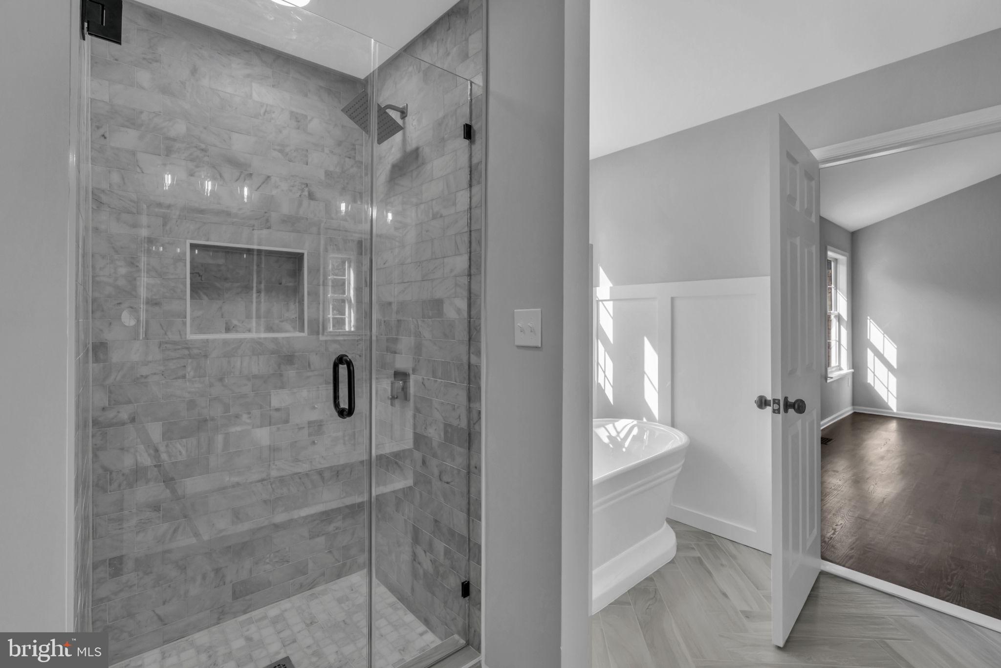 NORTH CROSSING - Residential