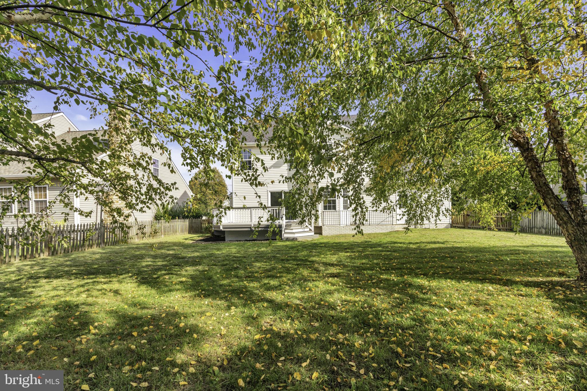 NORTH CROSSING - Residential