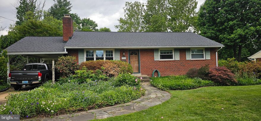 Estate Sale Opportunity in the Heart of Annandale! This spacious home located at 7719 Heritage Dr offers incredible potential for homeowners, investors, or buyers looking to renovate and make it their own. Nestled in an established neighborhood with mature trees and convenient access to commuter routes, shopping, dining, and schools, this property is ready for its next chapter. Features include generous living spaces, a functional floor plan, and a large lot with endless possibilities. Home is being sold strictly AS-IS as part of an estate sale. Bring your vision and creativity — tremendous opportunity to customize or invest in a sought-after Annandale location close to I-495, Route 236, and the Mosaic District. Don’t miss this chance to unlock the potential of this well-located property!