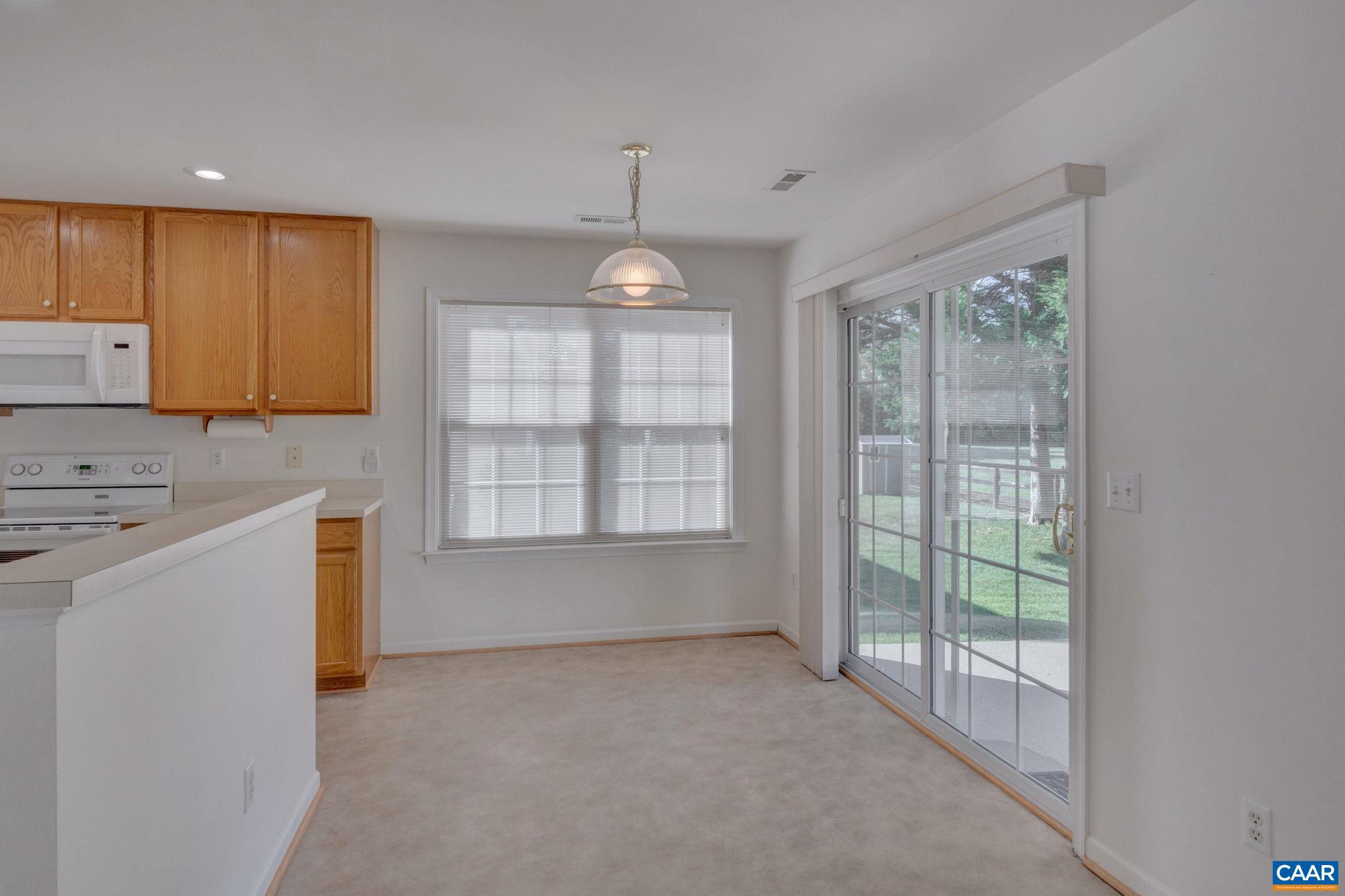 FOREST LAKES - Residential