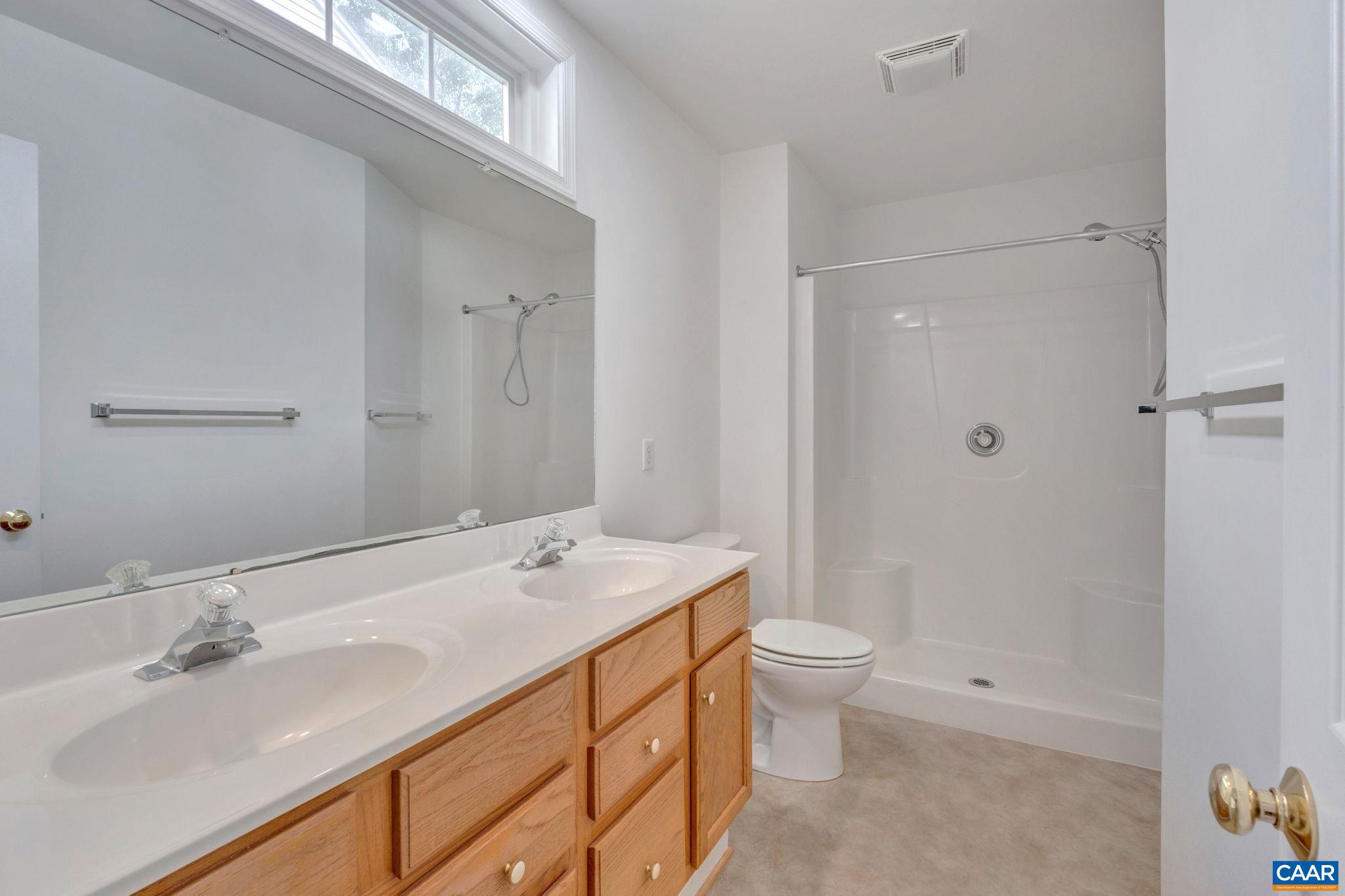 FOREST LAKES - Residential