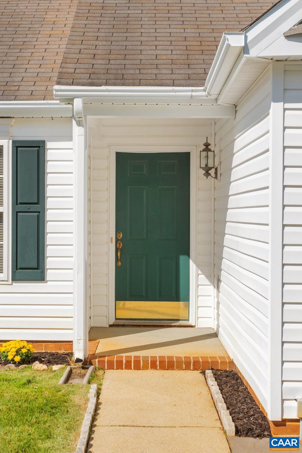 FOREST LAKES - Residential