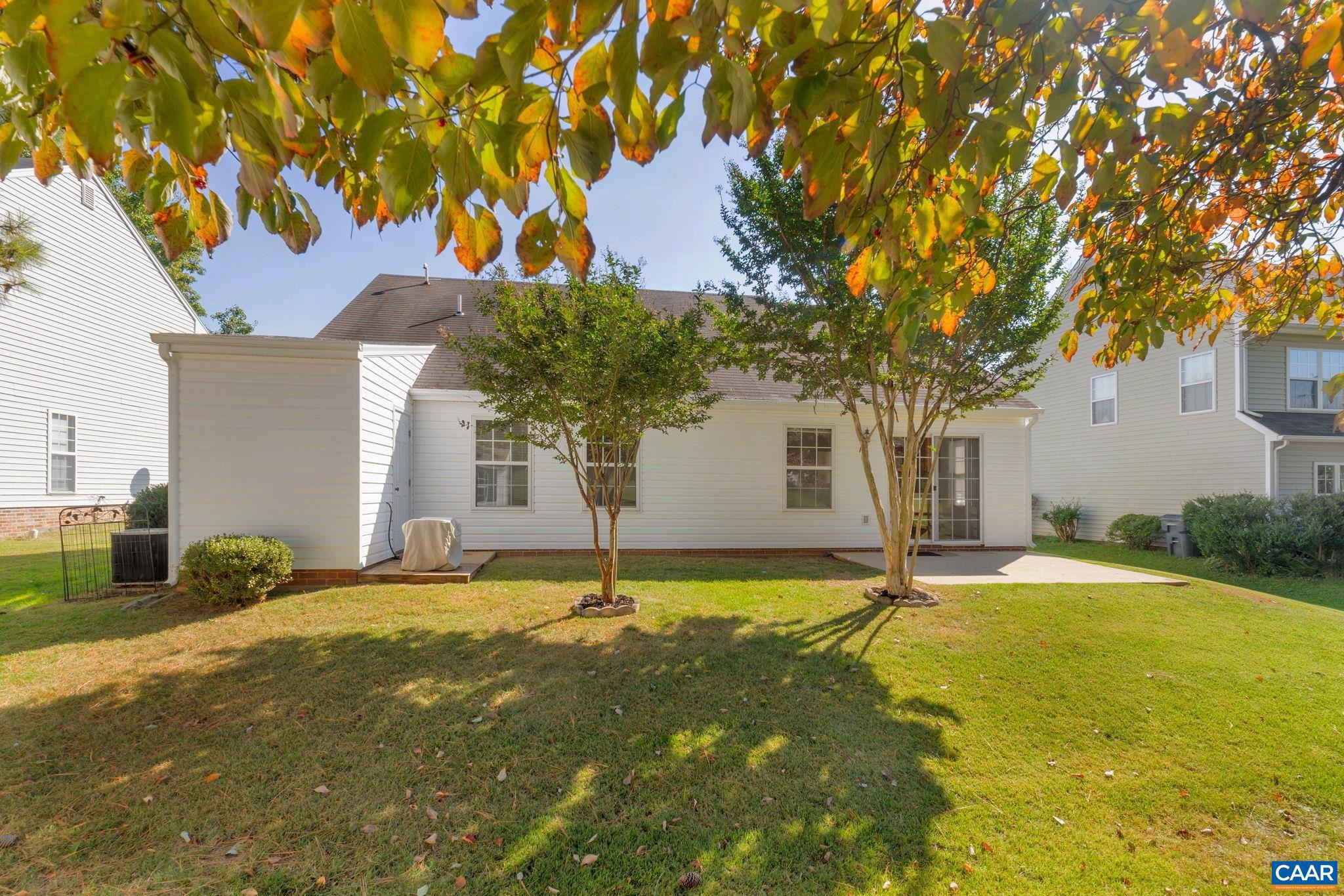 FOREST LAKES - Residential