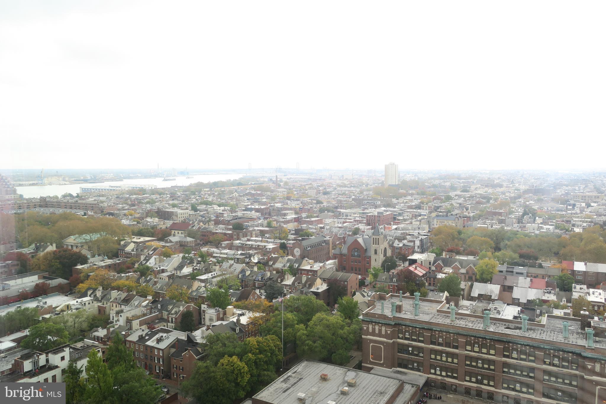 WASHINGTON SQ - Residential