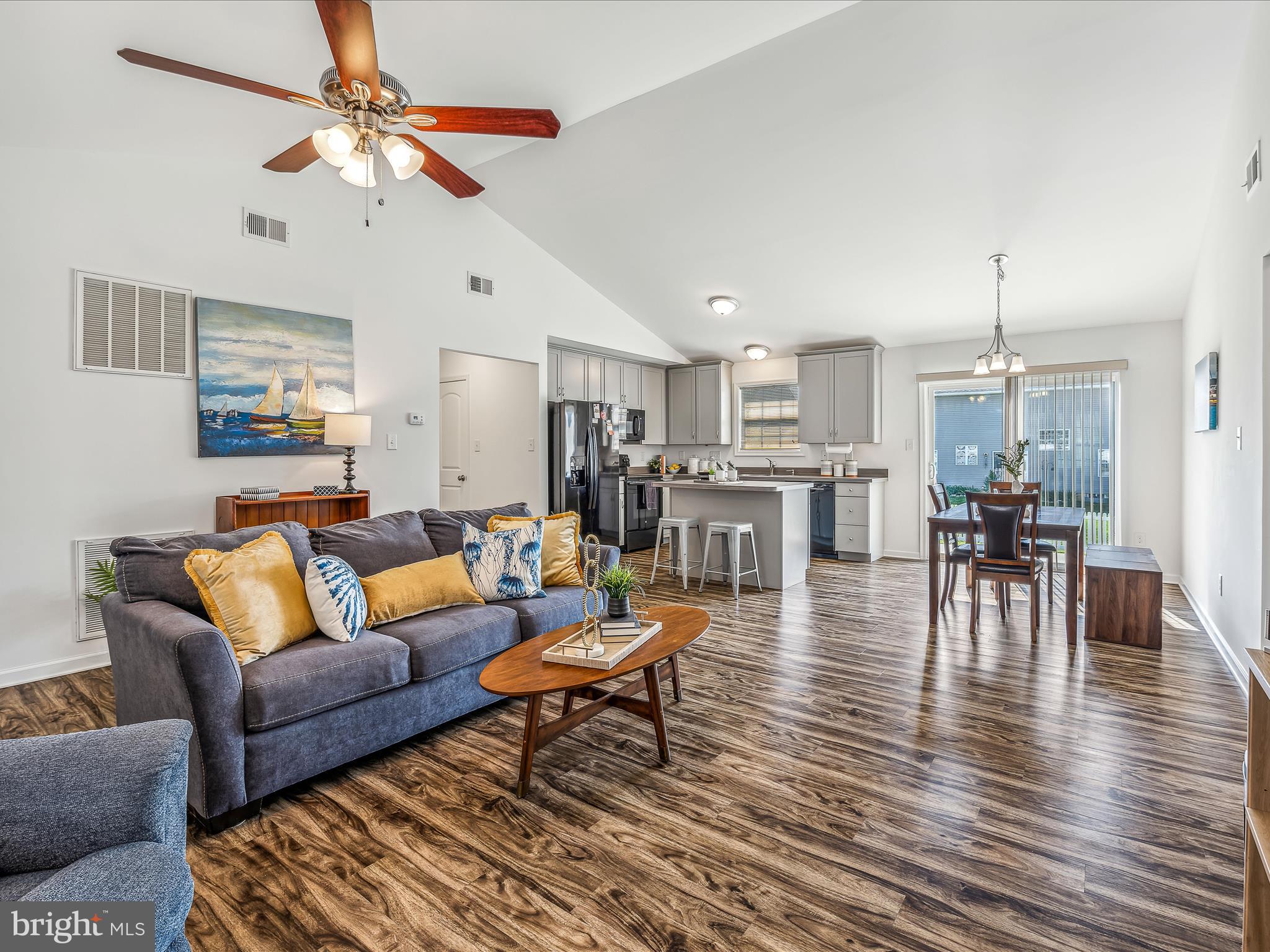 PRINCETON SHOALS - Residential