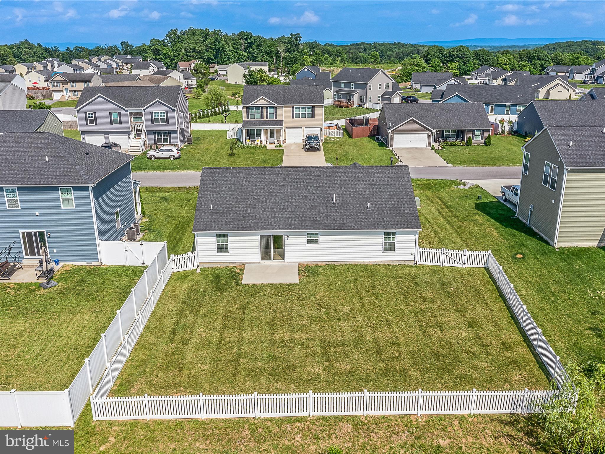 PRINCETON SHOALS - Residential