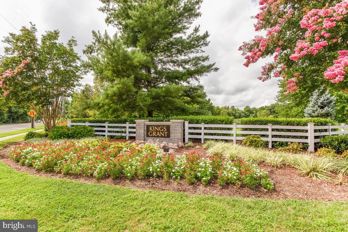 KINGS GRANT - Residential