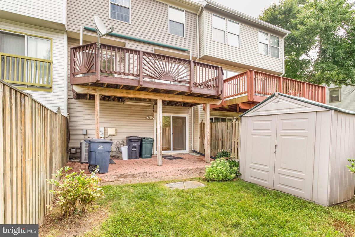 KINGS GRANT - Residential