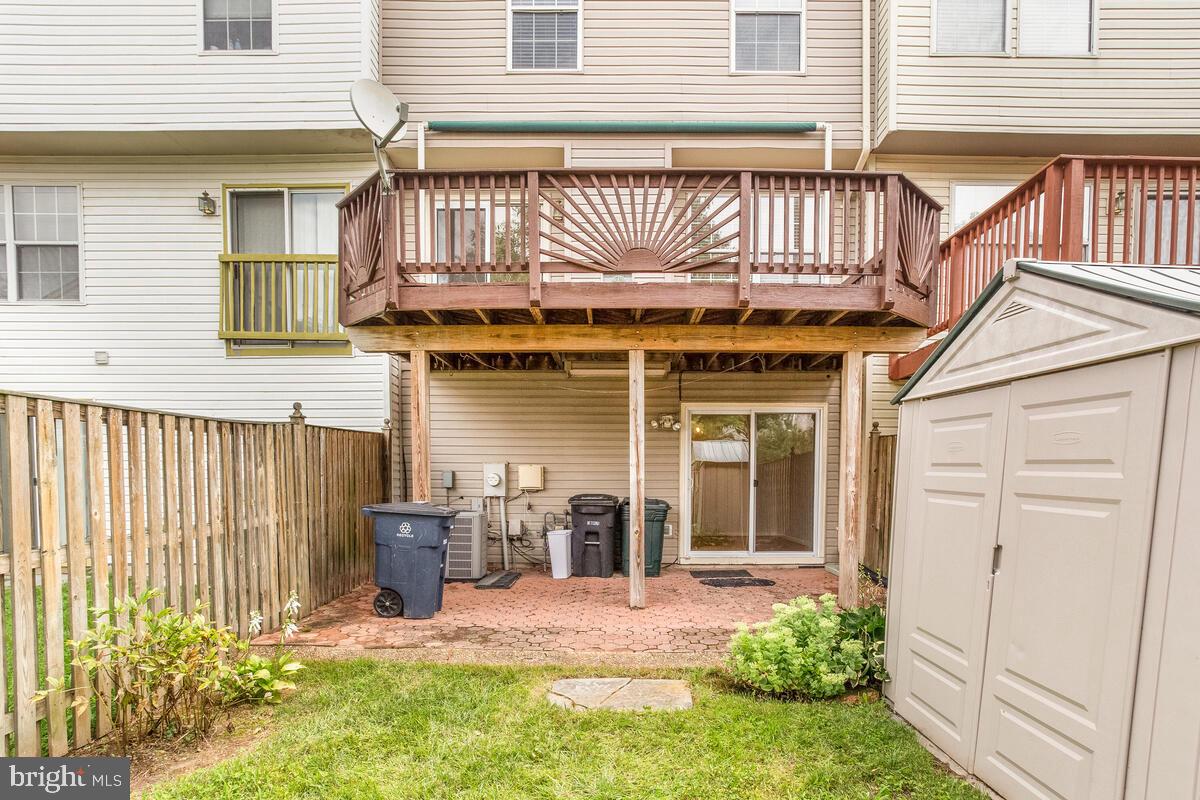 KINGS GRANT - Residential