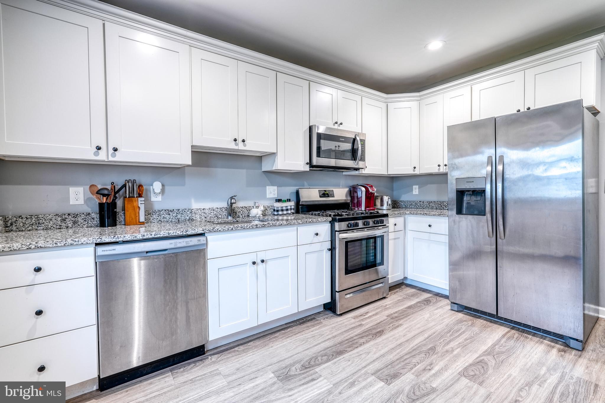 BRISTOL - Residential Lease