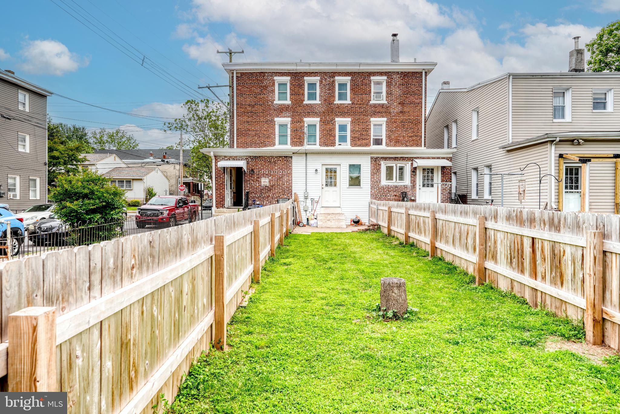 BRISTOL - Residential Lease