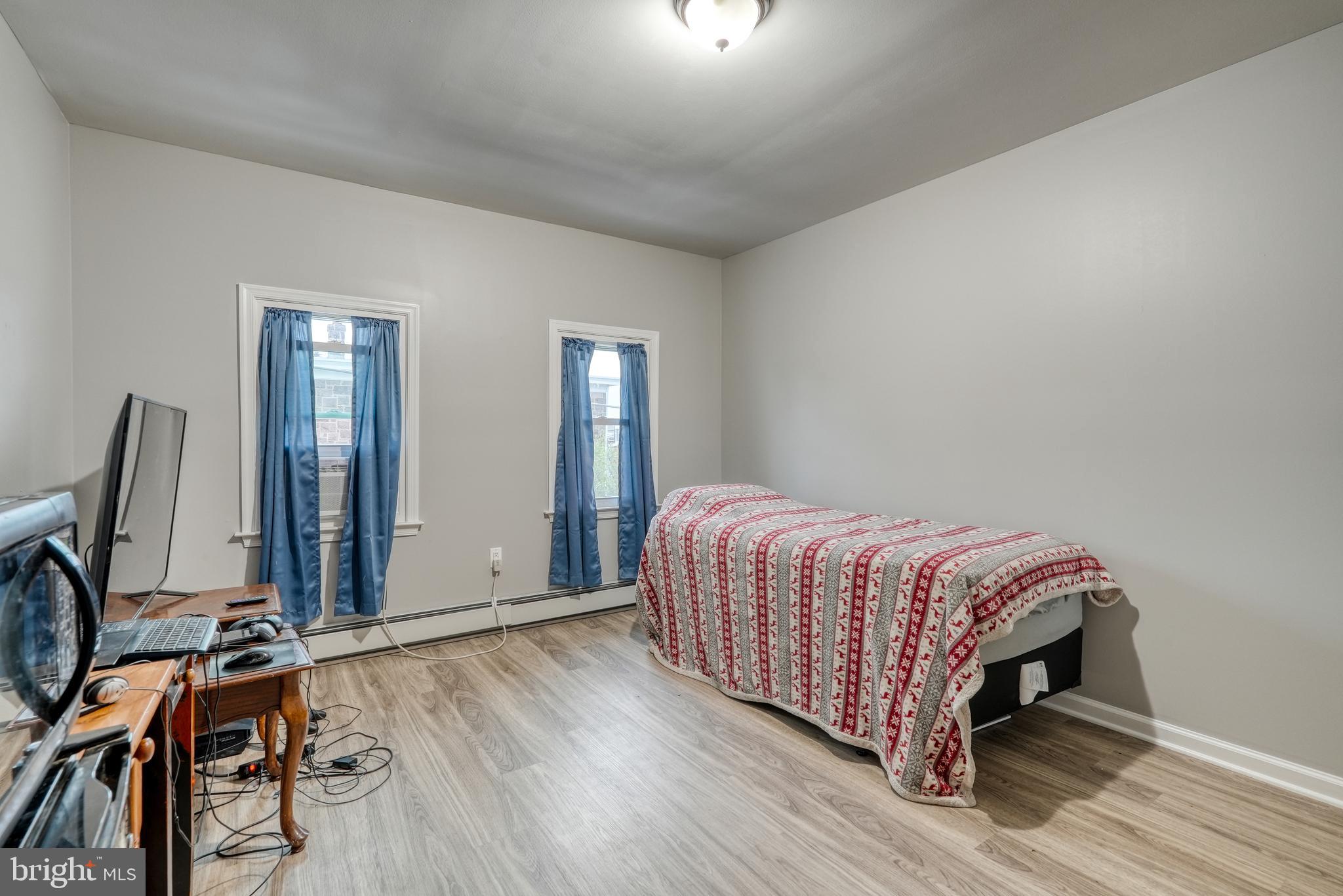 BRISTOL - Residential Lease