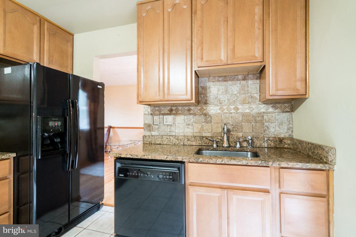 MAPLEWOOD - Residential