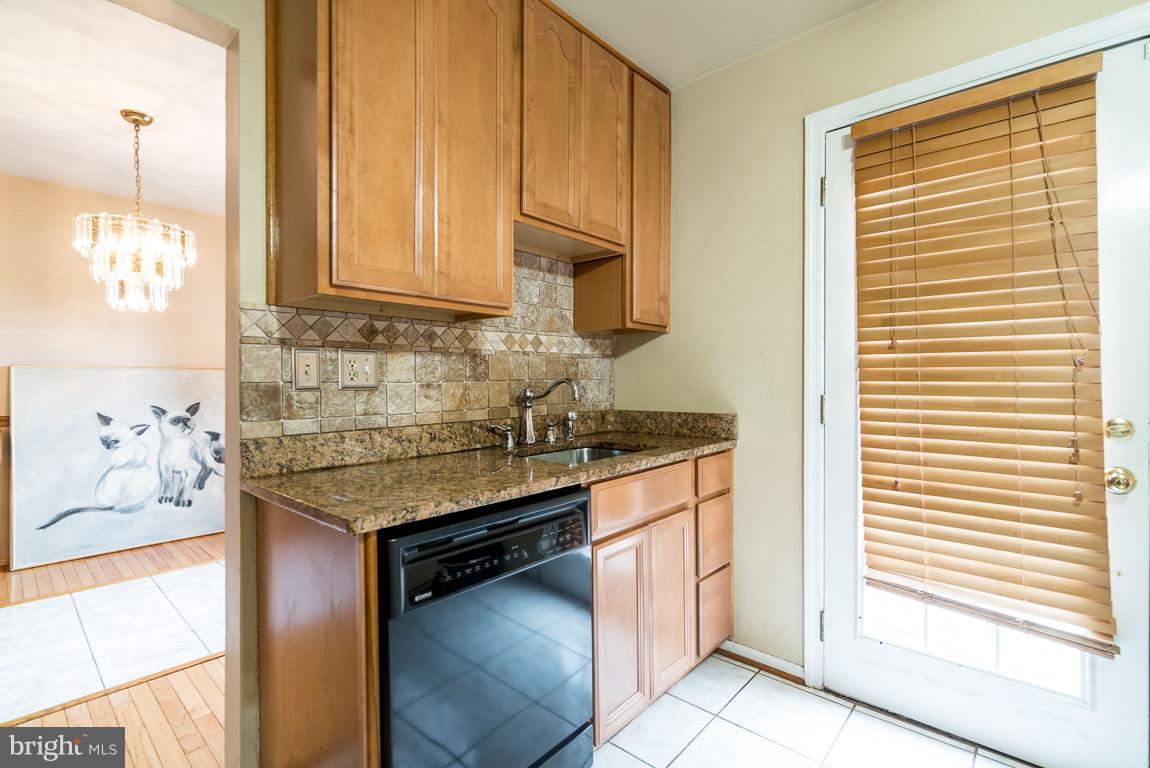 MAPLEWOOD - Residential