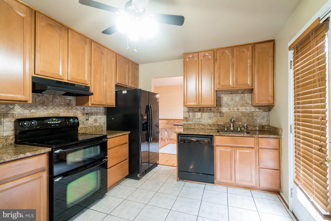 MAPLEWOOD - Residential