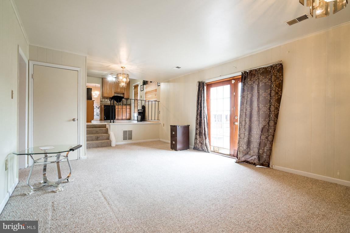 MAPLEWOOD - Residential