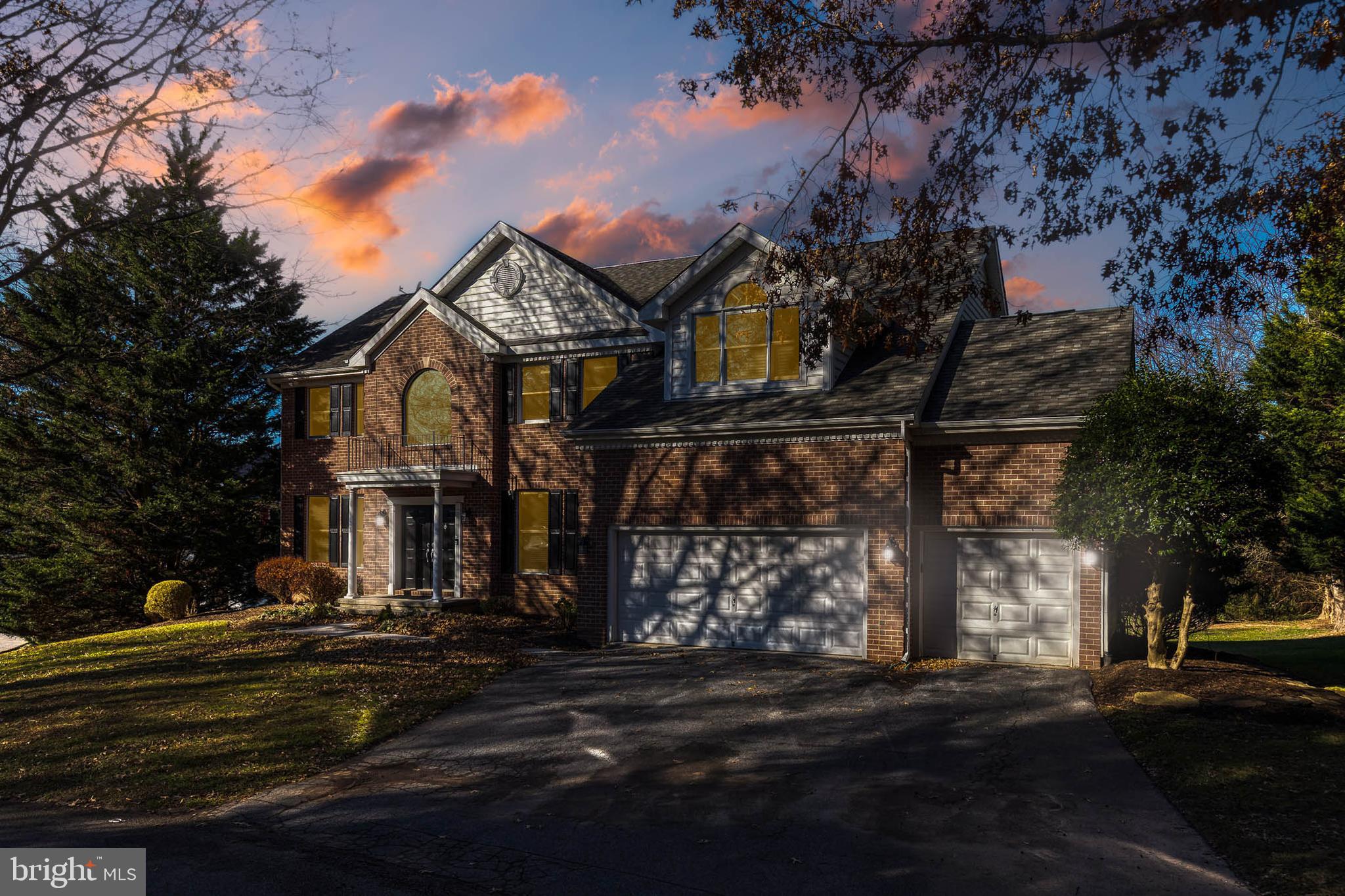 WORTHINGTON PARK - Residential