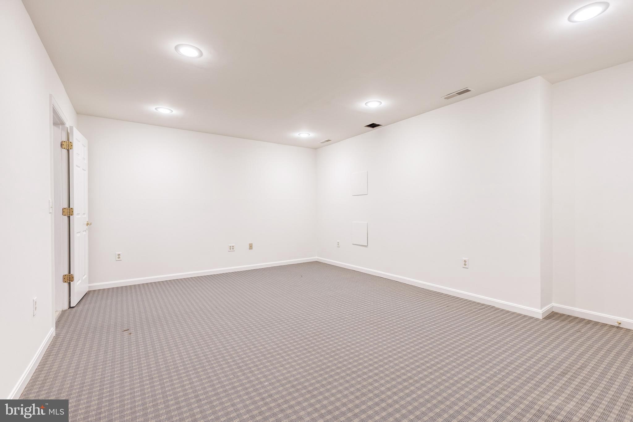 WORTHINGTON PARK - Residential