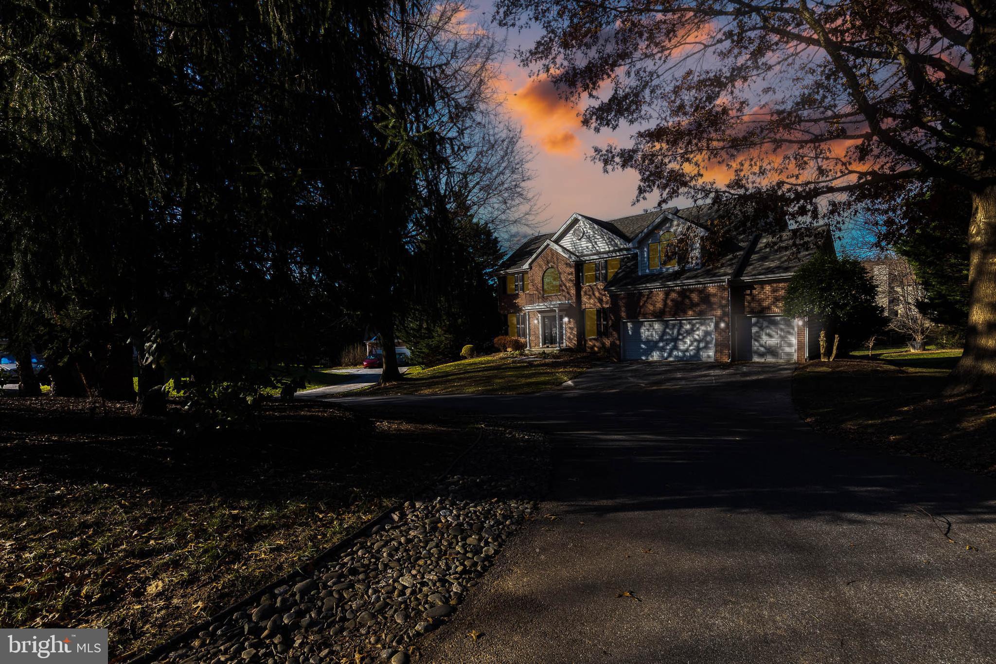 WORTHINGTON PARK - Residential