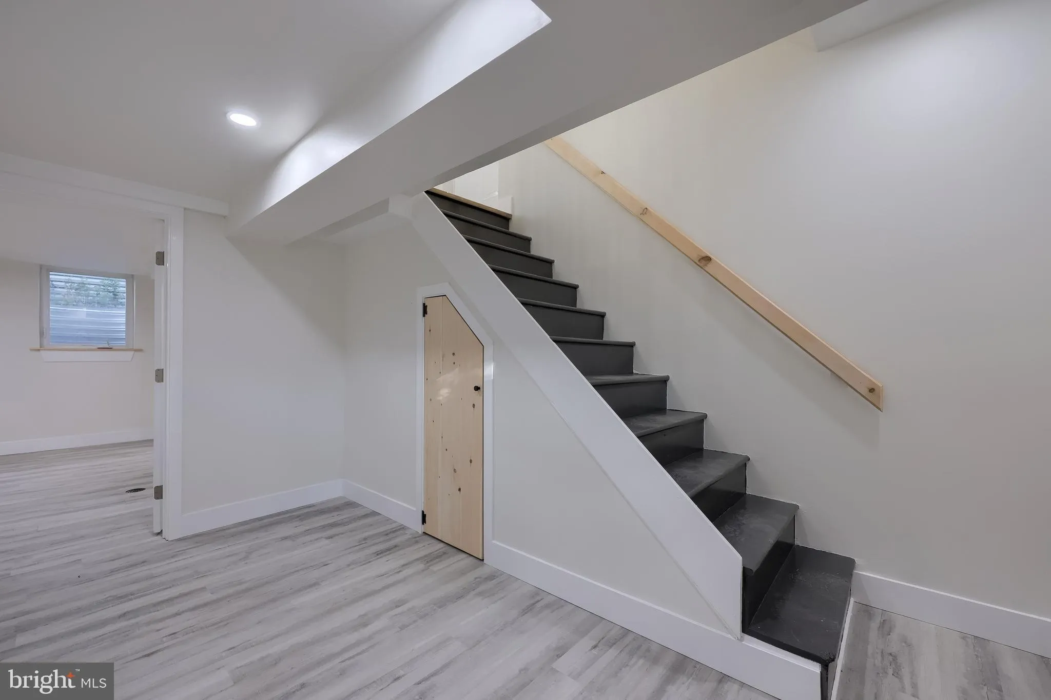 Lancaster, Pennsylvania 17603, United States, 4 Bedrooms Bedrooms, ,3 BathroomsBathrooms,Residential,Active,186446