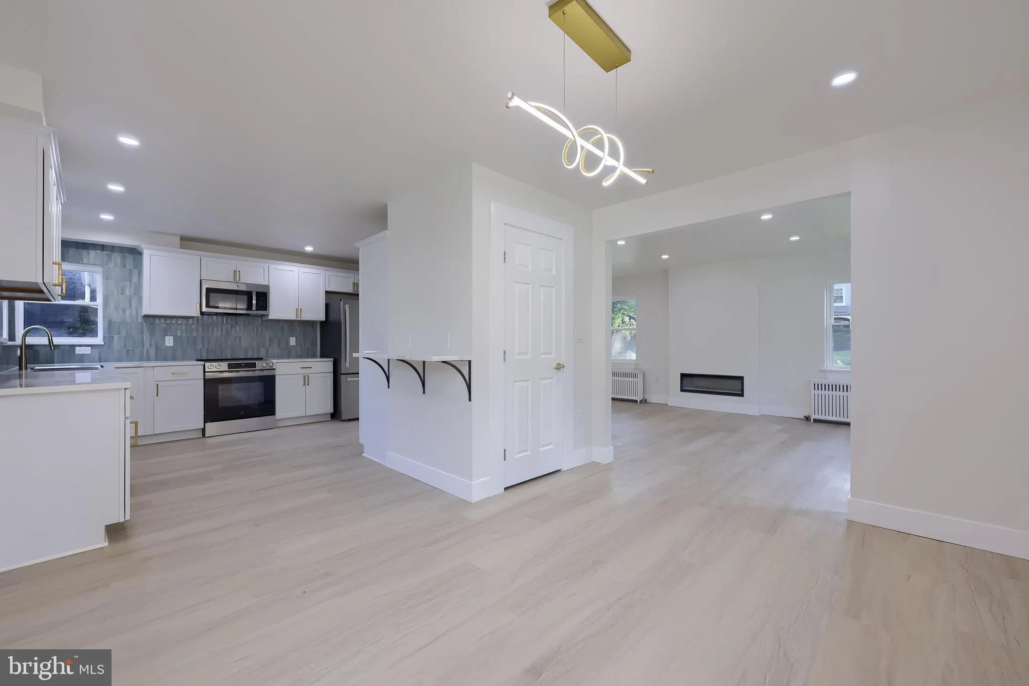 Lancaster, Pennsylvania 17603, United States, 4 Bedrooms Bedrooms, ,3 BathroomsBathrooms,Residential,Active,186446