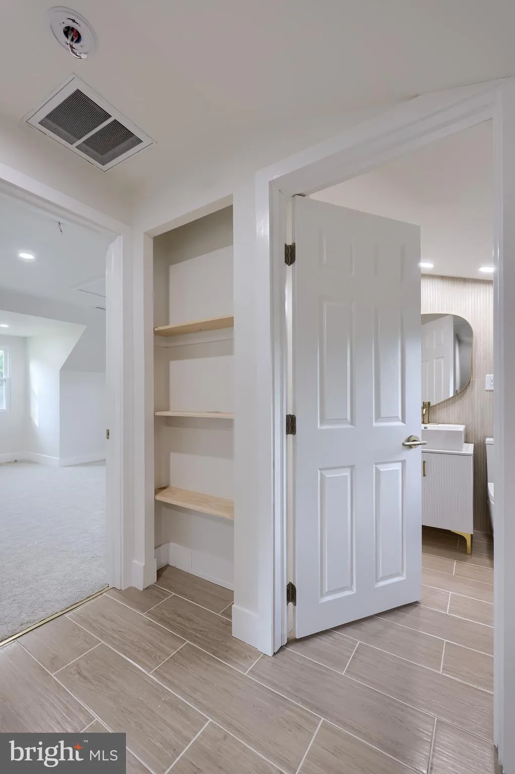 Lancaster, Pennsylvania 17603, United States, 4 Bedrooms Bedrooms, ,3 BathroomsBathrooms,Residential,Active,186446