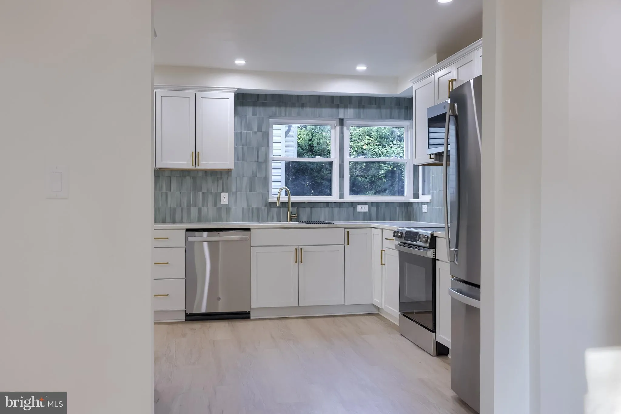 Lancaster, Pennsylvania 17603, United States, 4 Bedrooms Bedrooms, ,3 BathroomsBathrooms,Residential,Active,186446