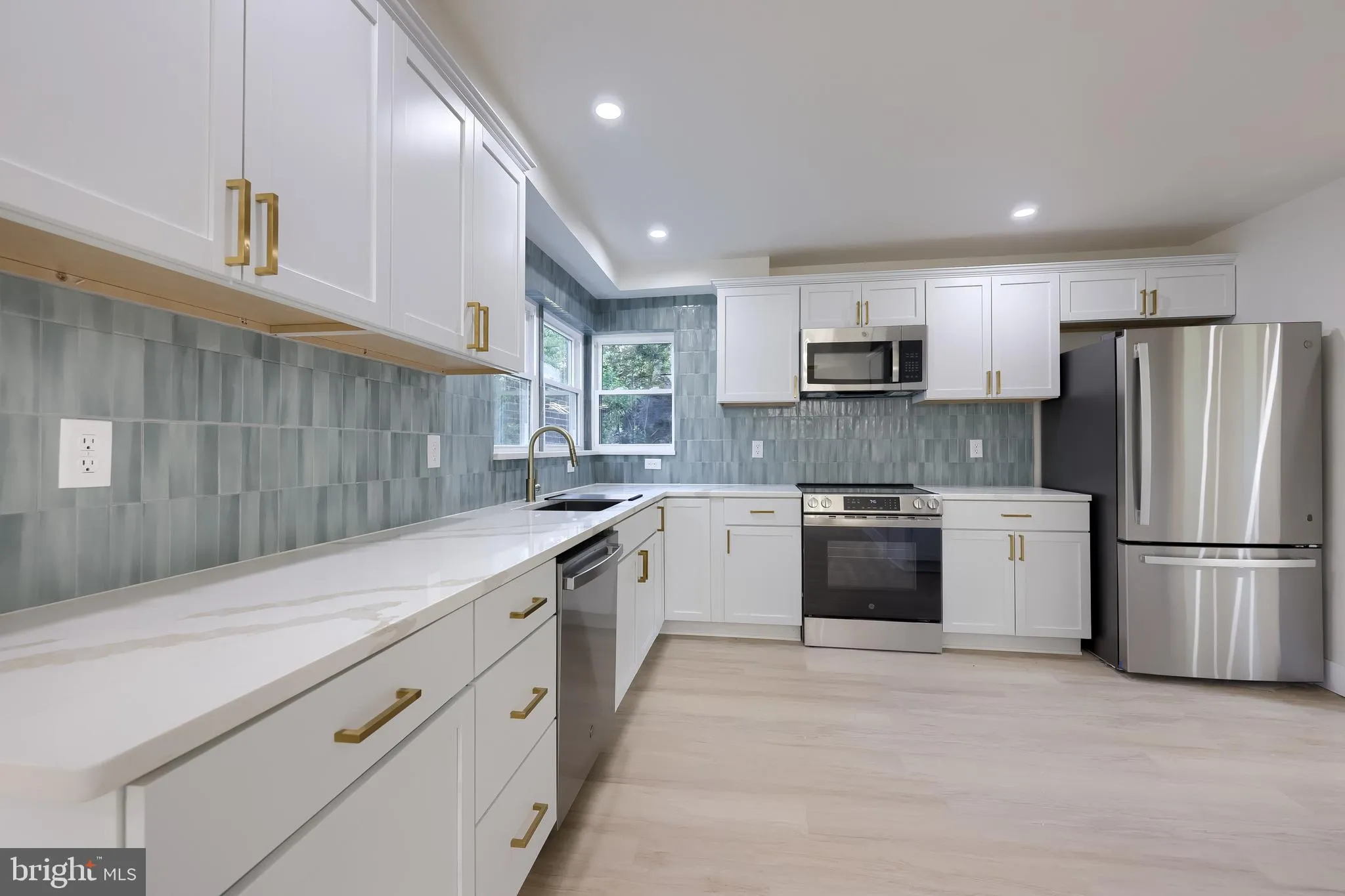 Lancaster, Pennsylvania 17603, United States, 4 Bedrooms Bedrooms, ,3 BathroomsBathrooms,Residential,Active,186446