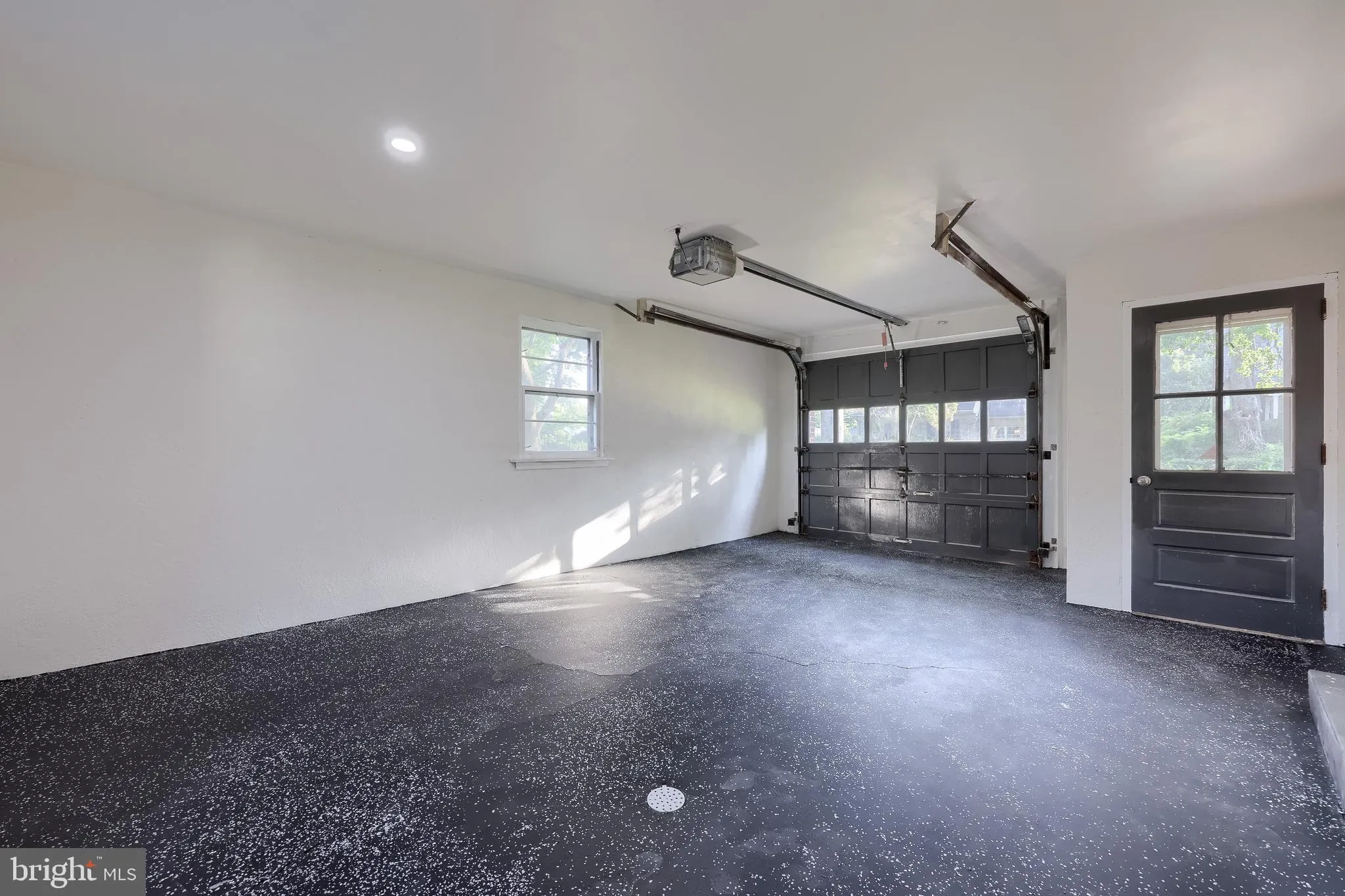 Lancaster, Pennsylvania 17603, United States, 4 Bedrooms Bedrooms, ,3 BathroomsBathrooms,Residential,Active,186446