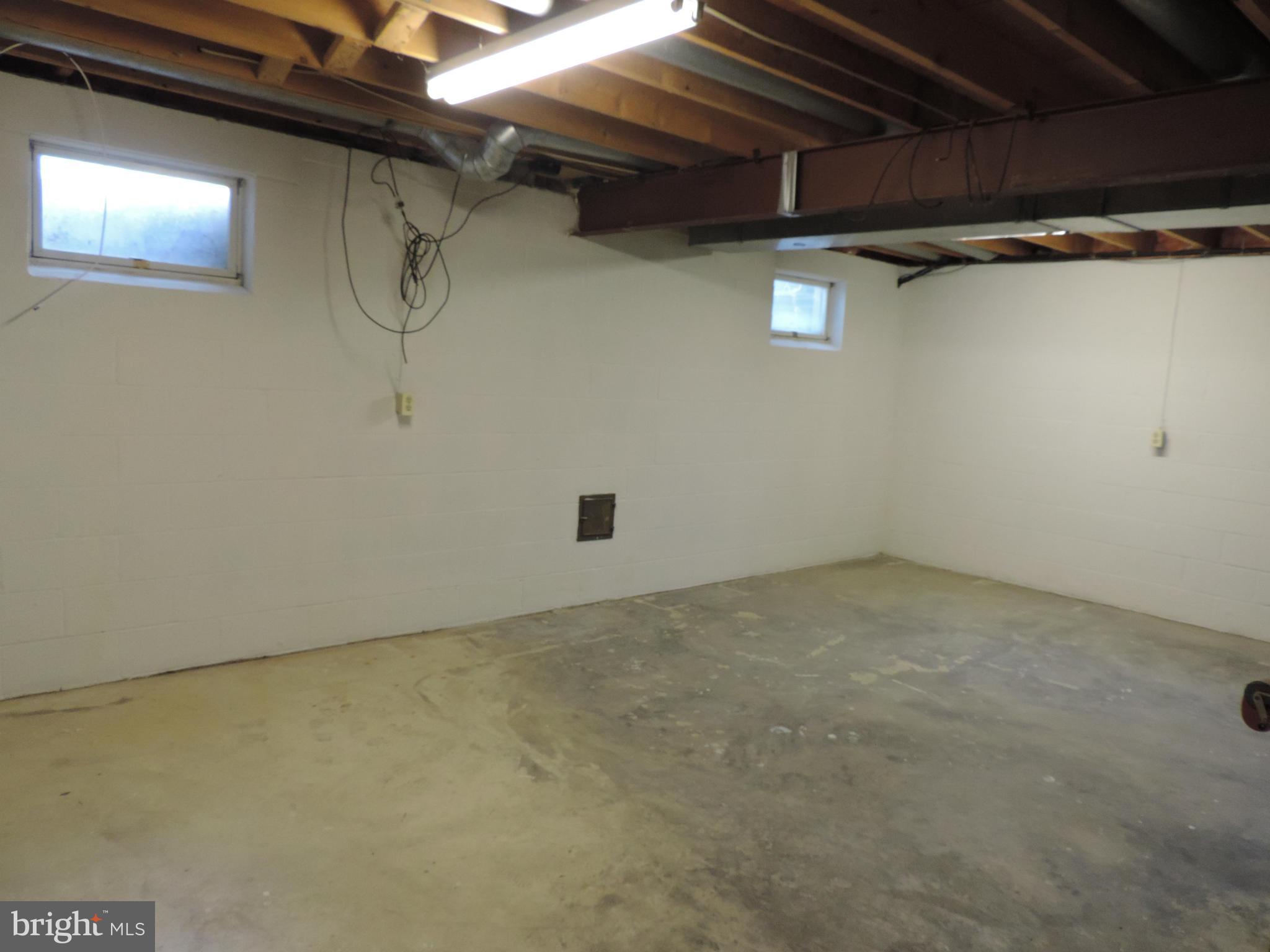 NORTH HILLS - Residential