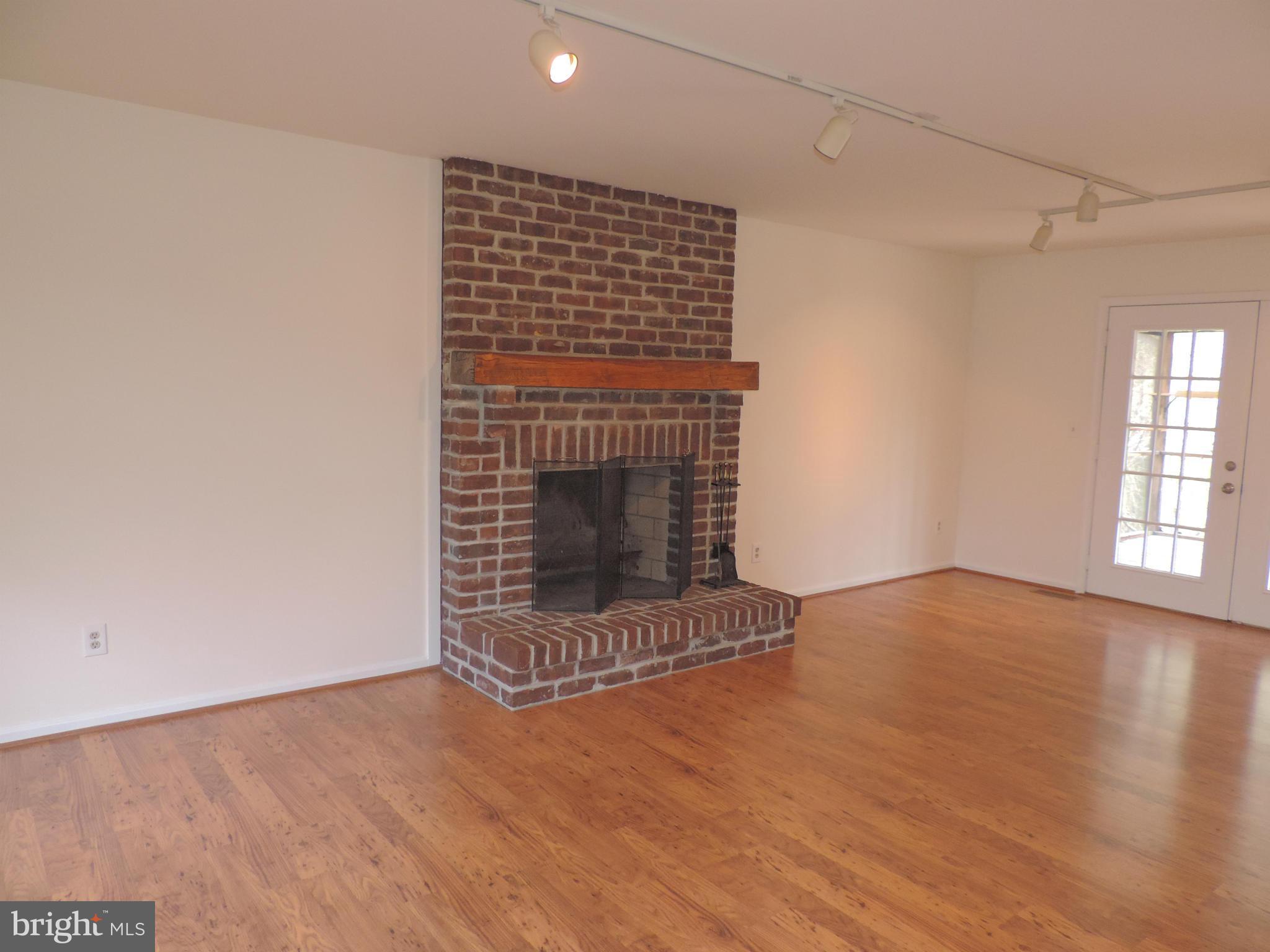 NORTH HILLS - Residential