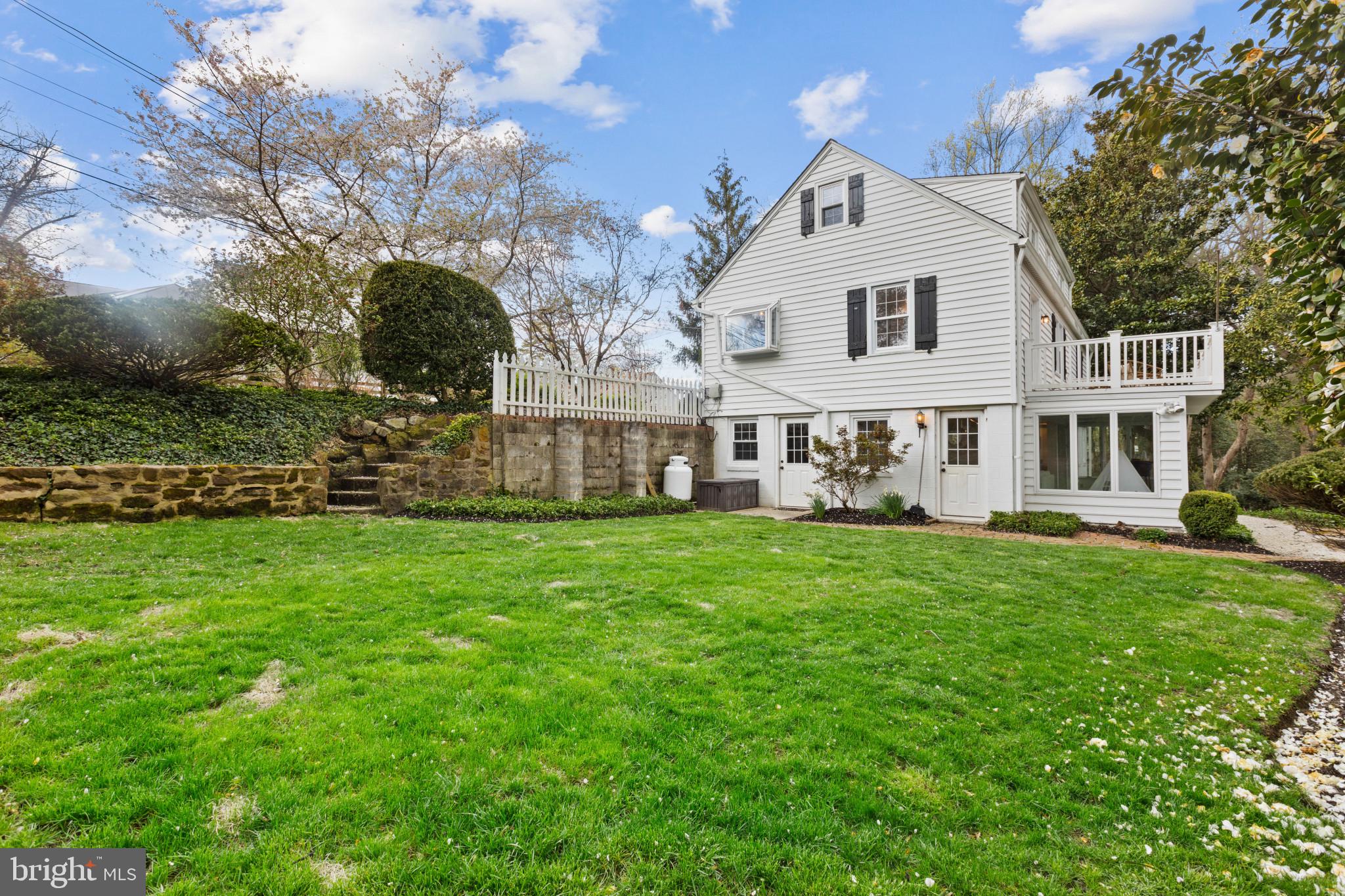 LINSTEAD - Residential