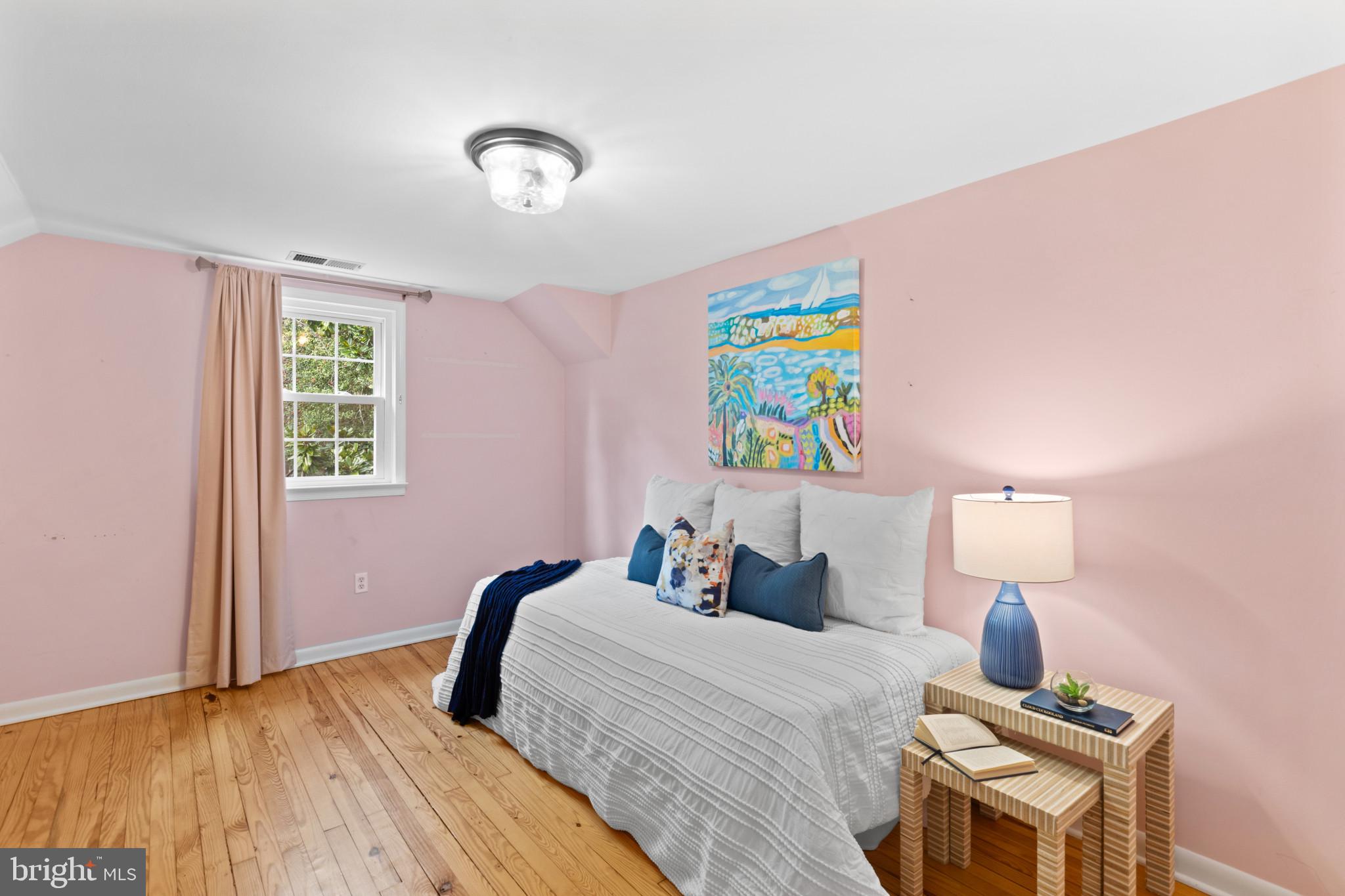 LINSTEAD - Residential