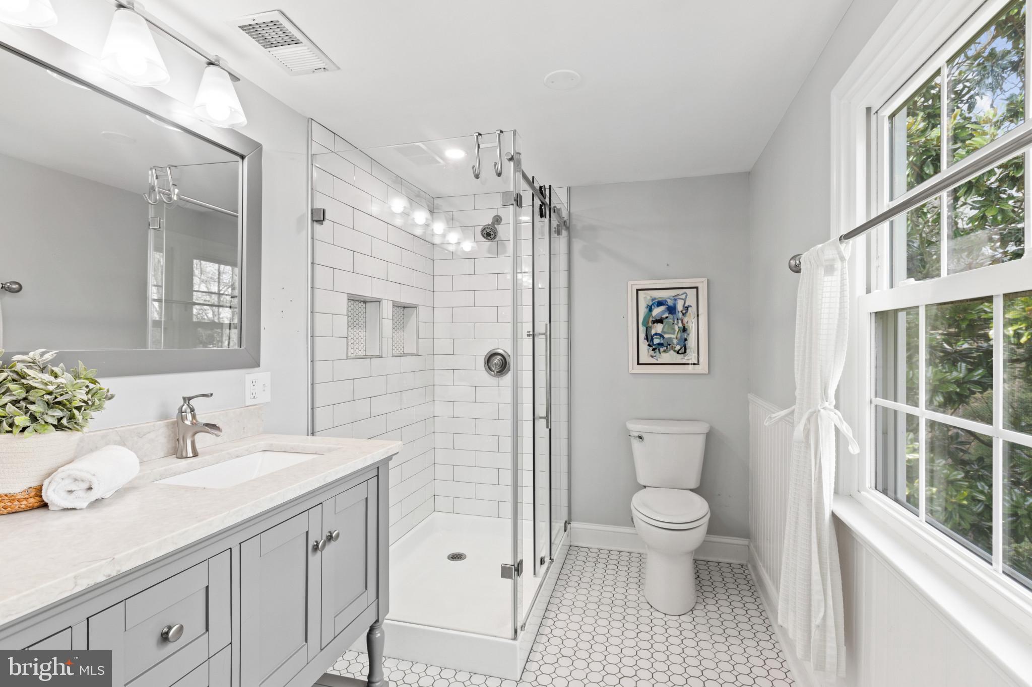 LINSTEAD - Residential