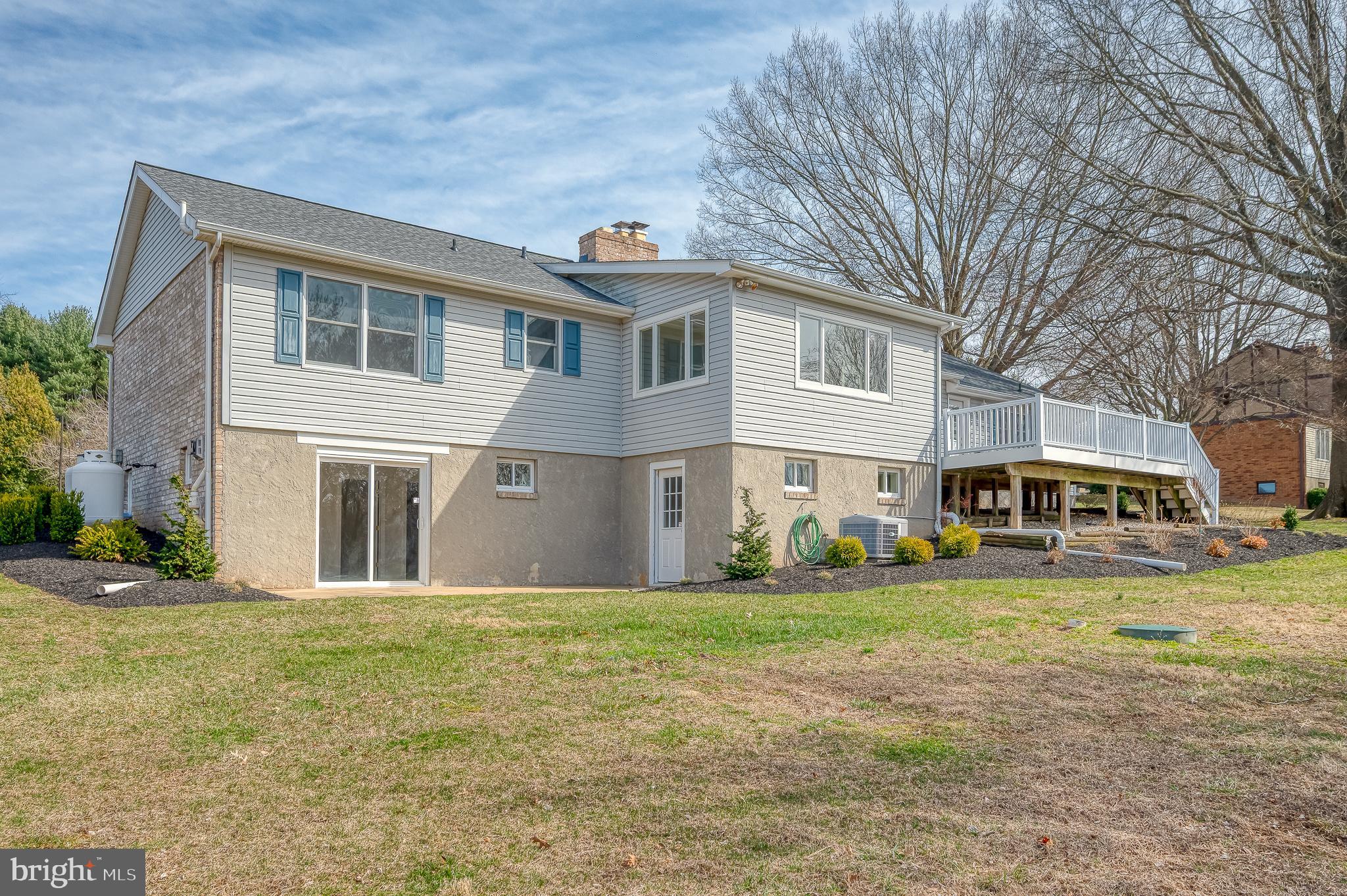 CROSS COUNTRY ESTATES - Residential