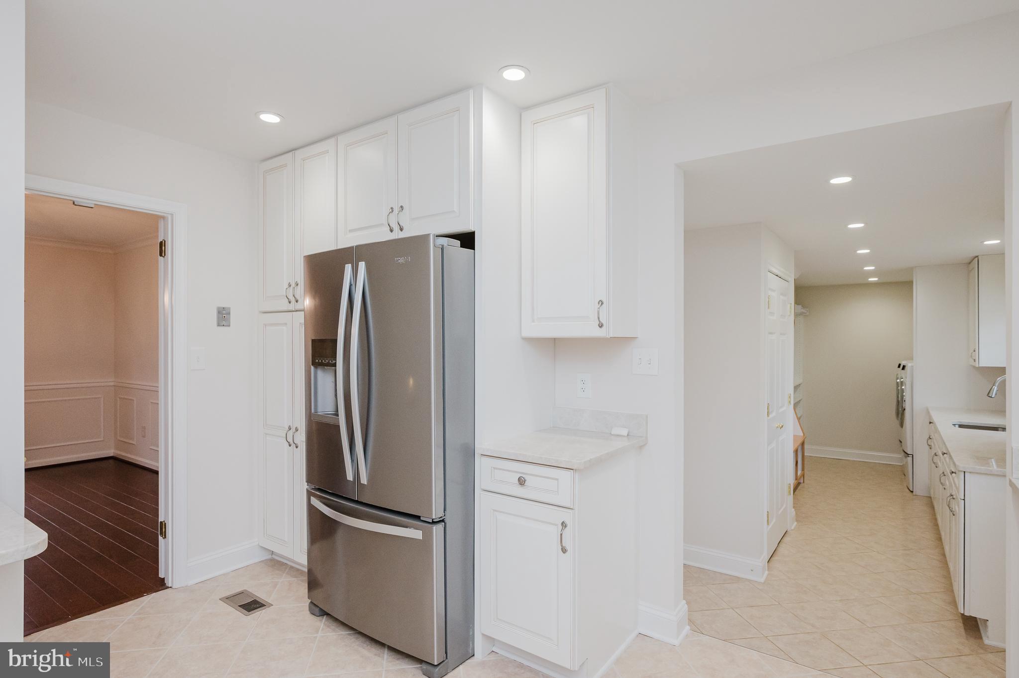 CROSS COUNTRY ESTATES - Residential