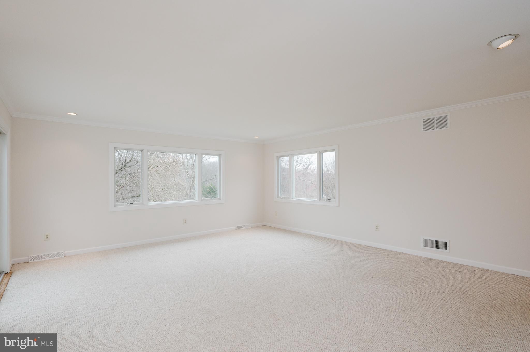 CROSS COUNTRY ESTATES - Residential