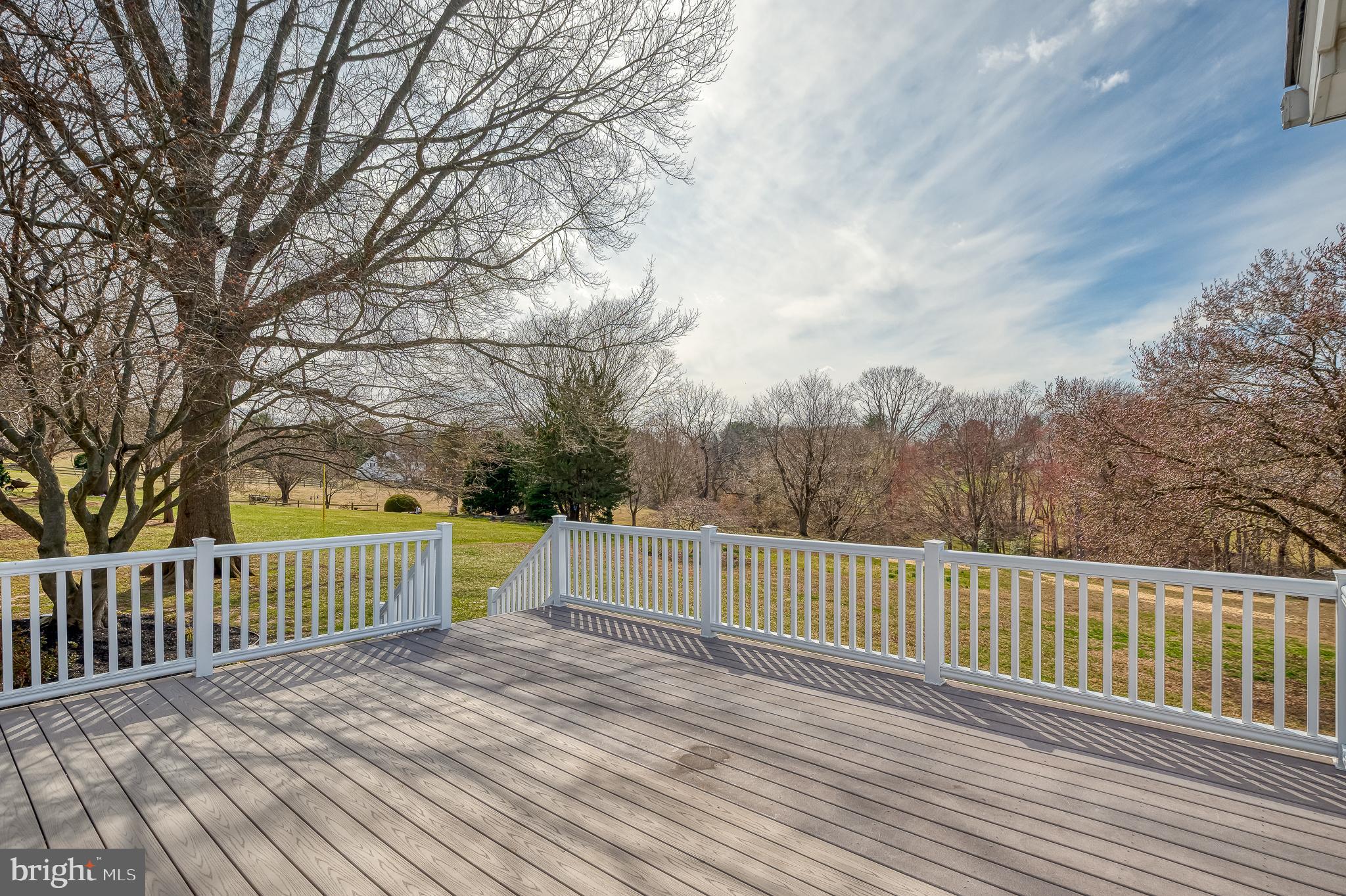 CROSS COUNTRY ESTATES - Residential