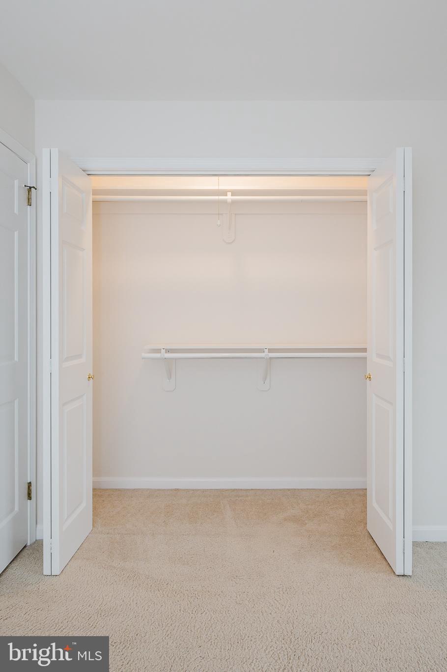 CROSS COUNTRY ESTATES - Residential