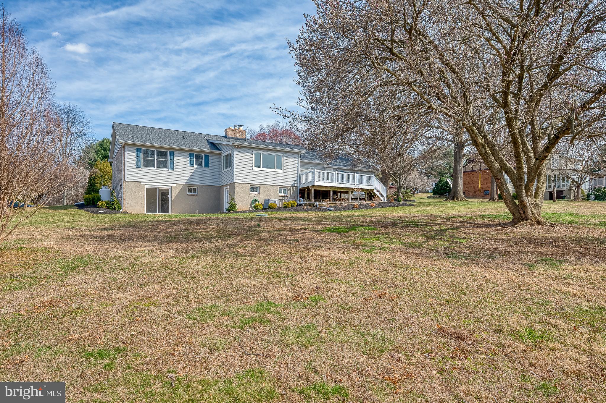 CROSS COUNTRY ESTATES - Residential