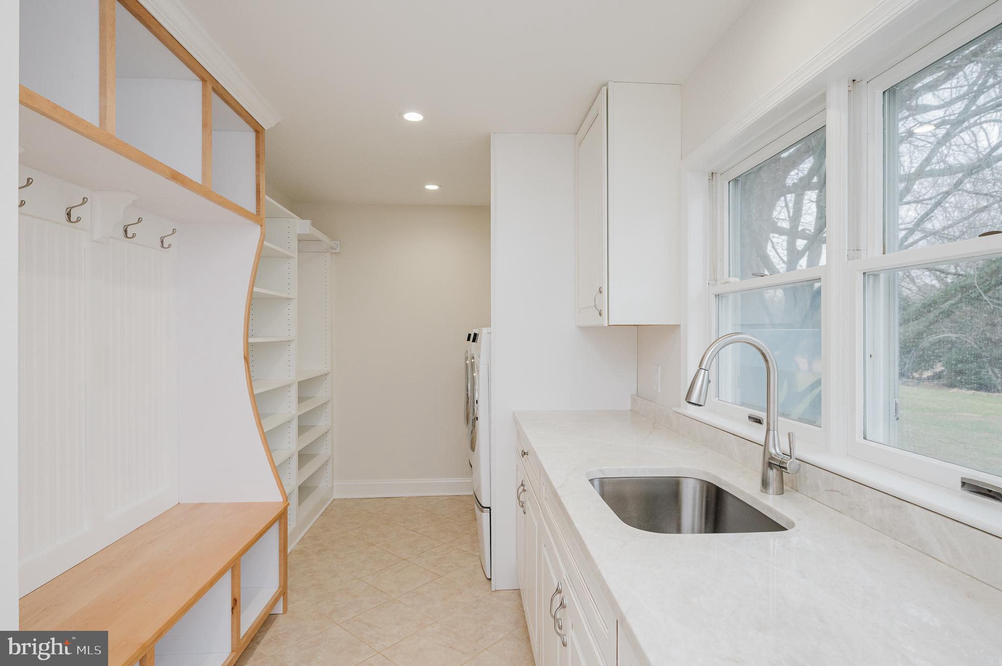 CROSS COUNTRY ESTATES - Residential